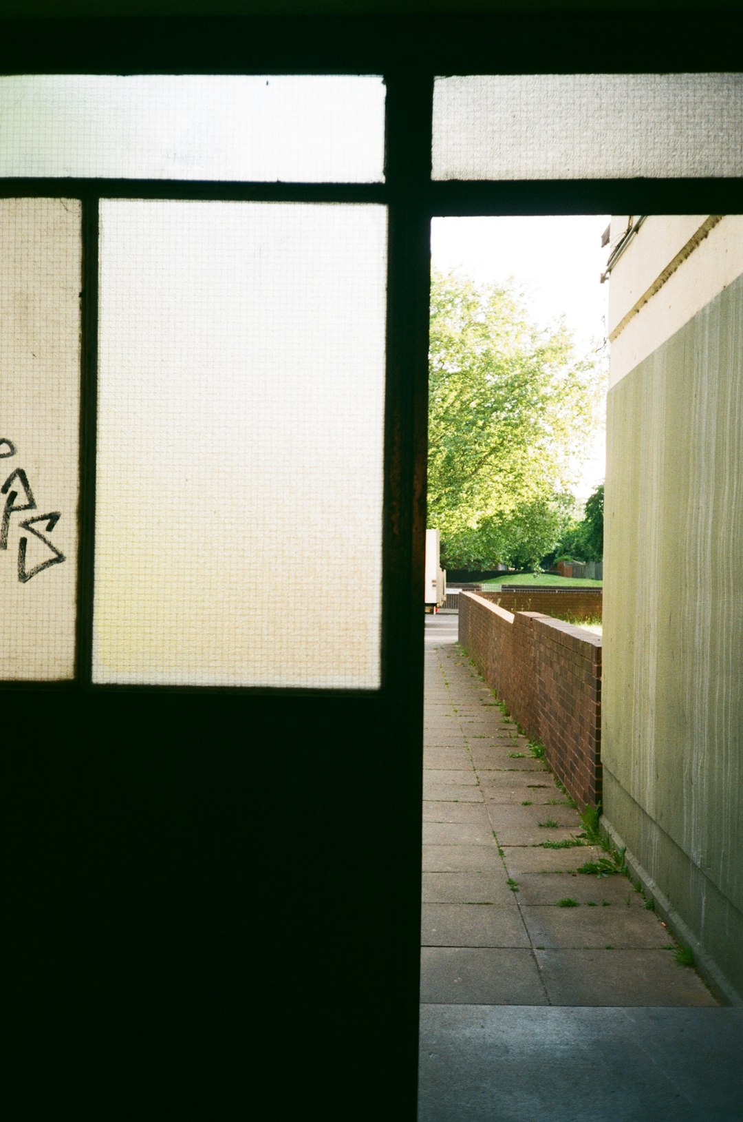 white concrete wall during daytime