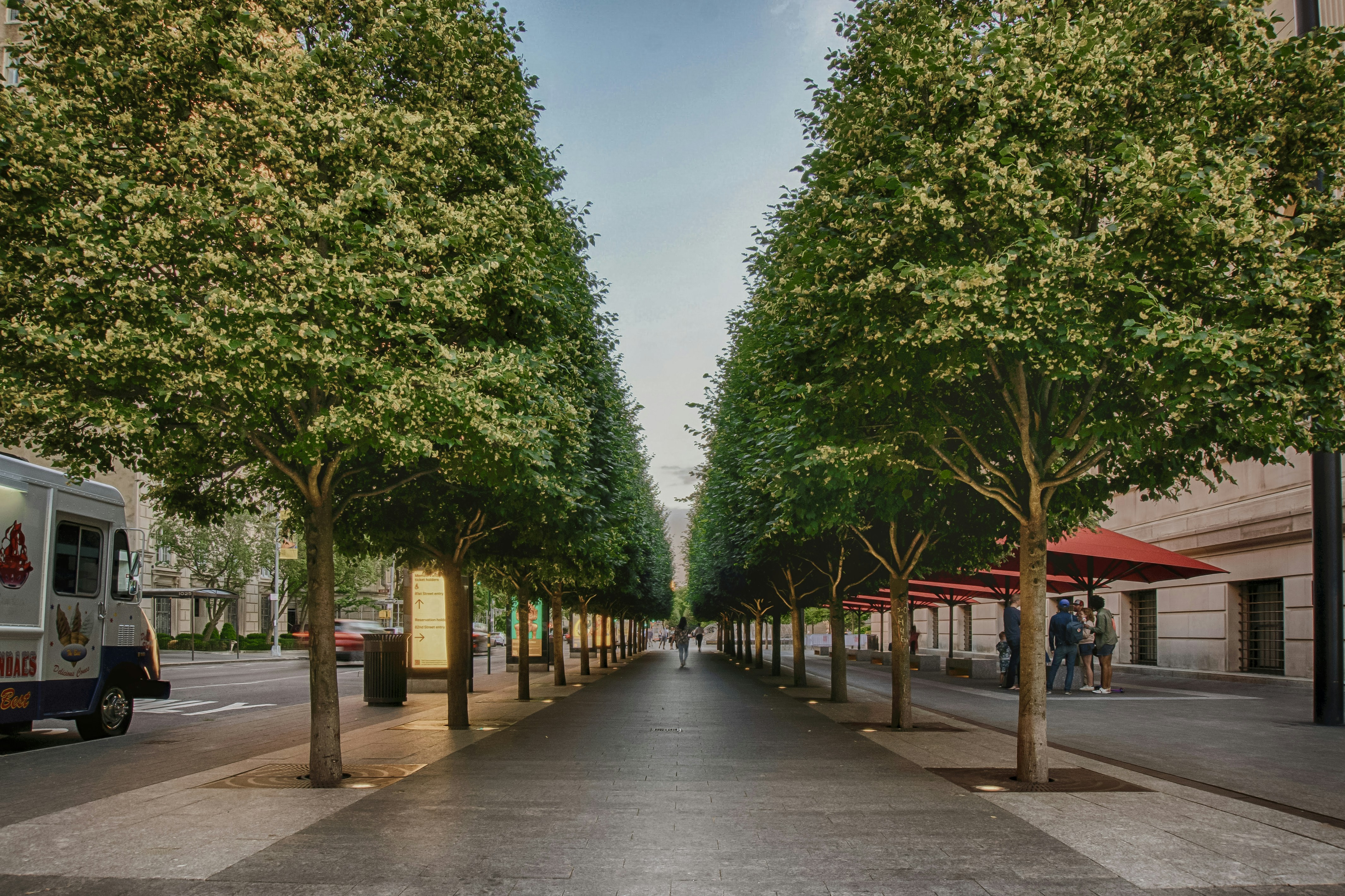 Photo by clayleconey