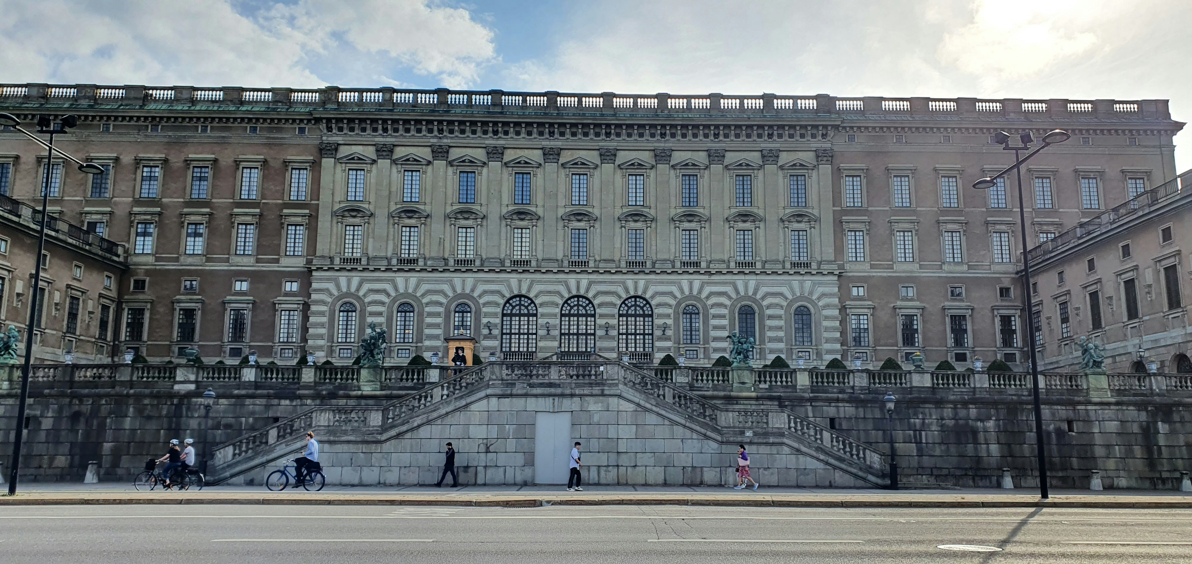 Photo by kabirbaidhya