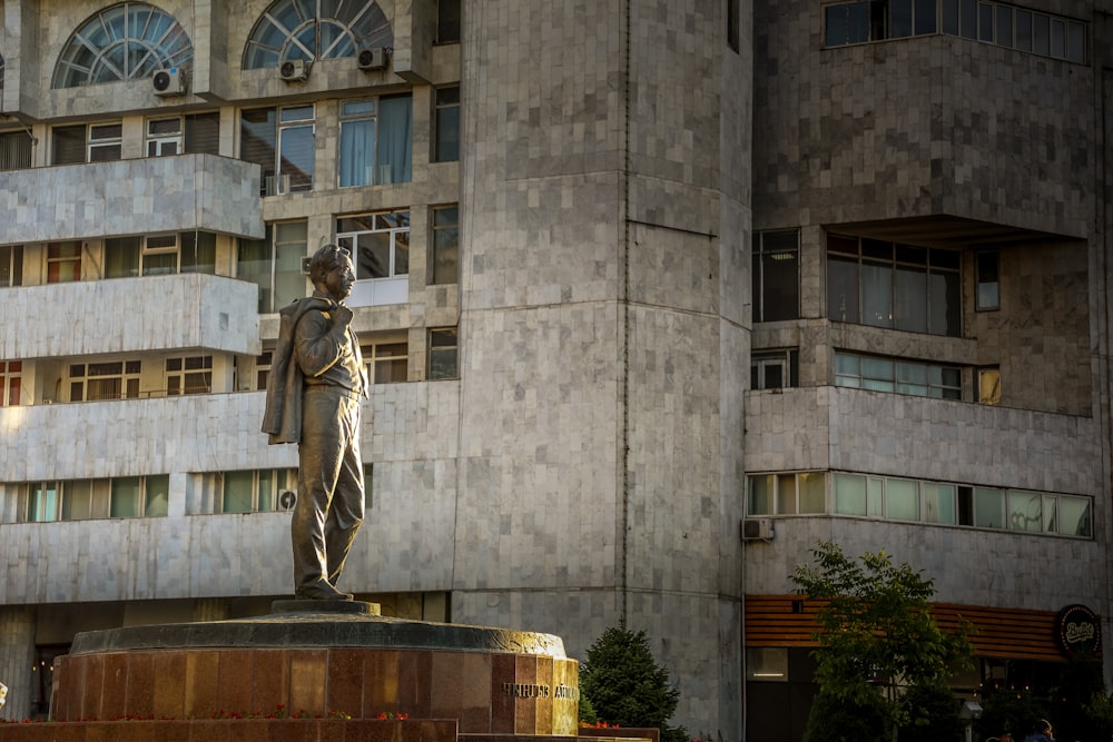 man in white robe statue