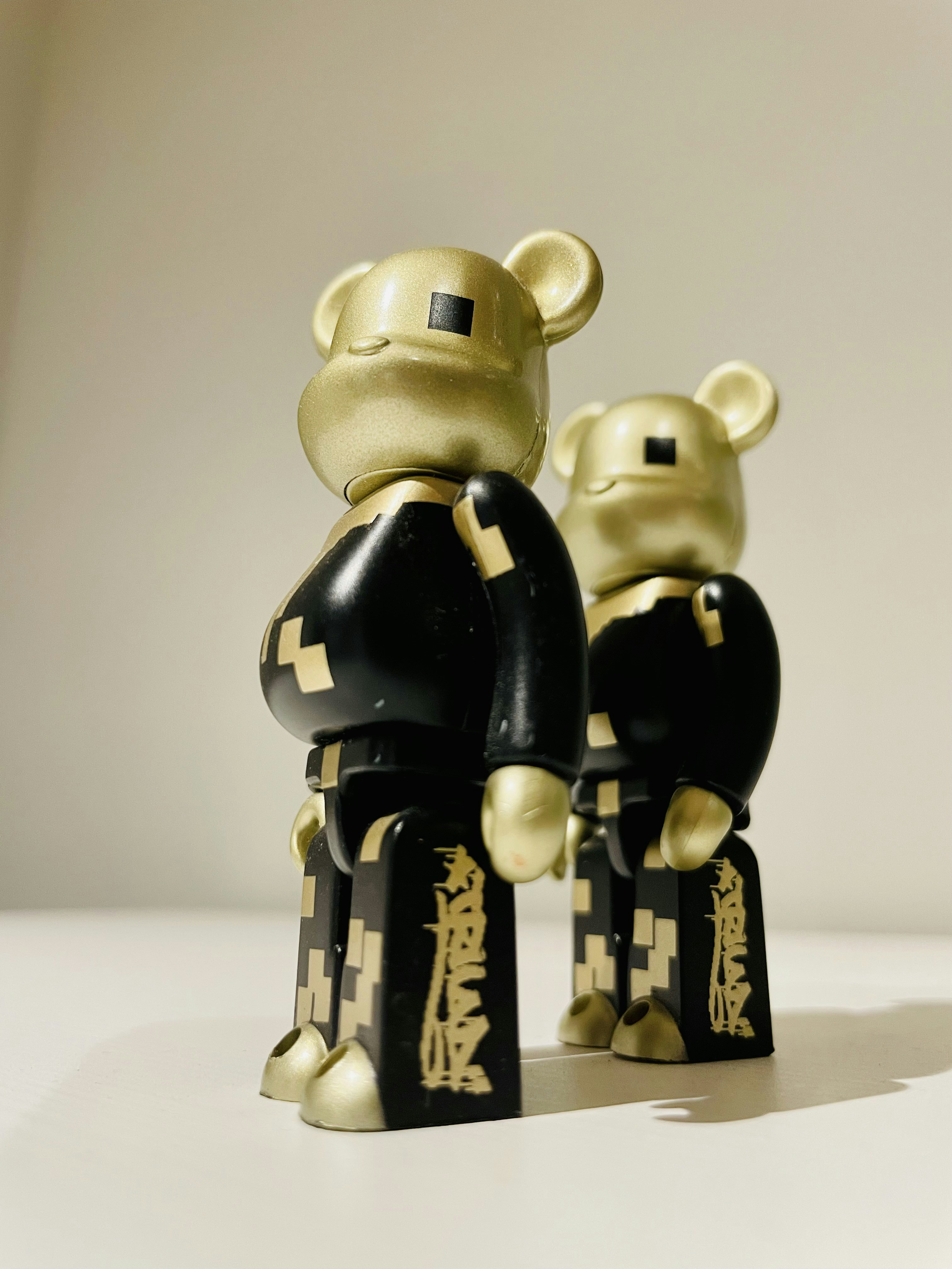 gold and black robot toy