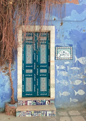 blue and white floral wall decor