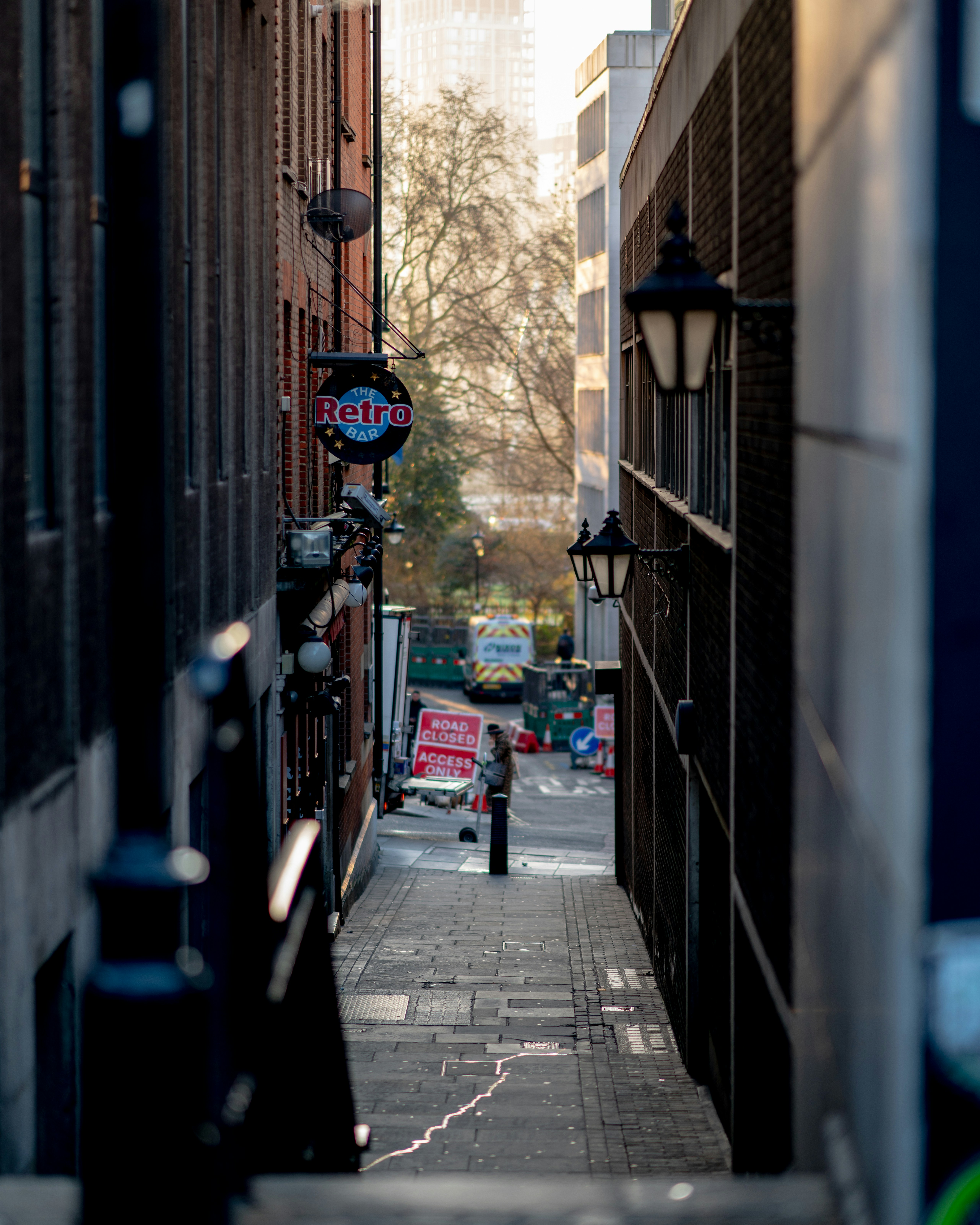 Photo by alxndr_london