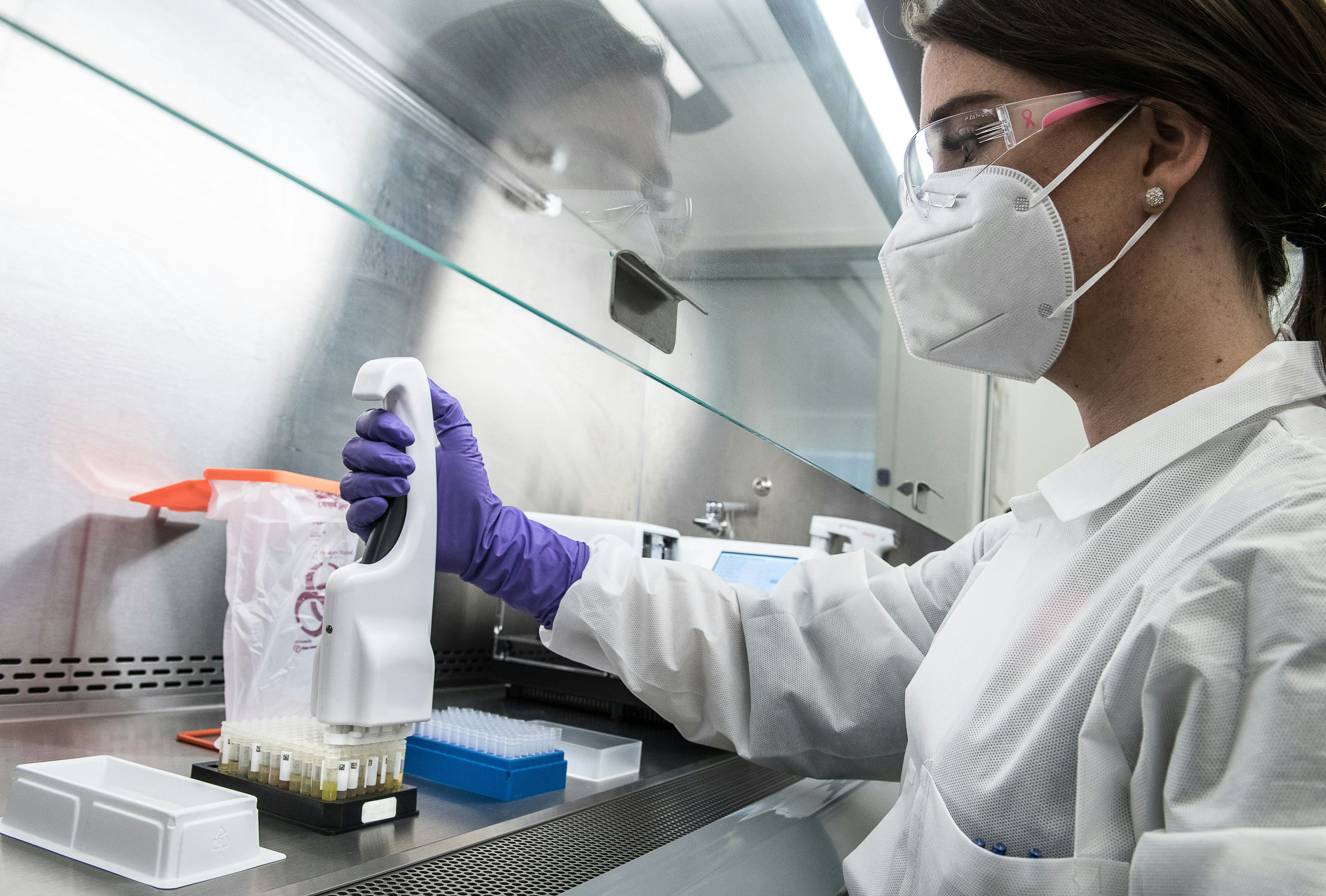 Scientist working in a laboratory