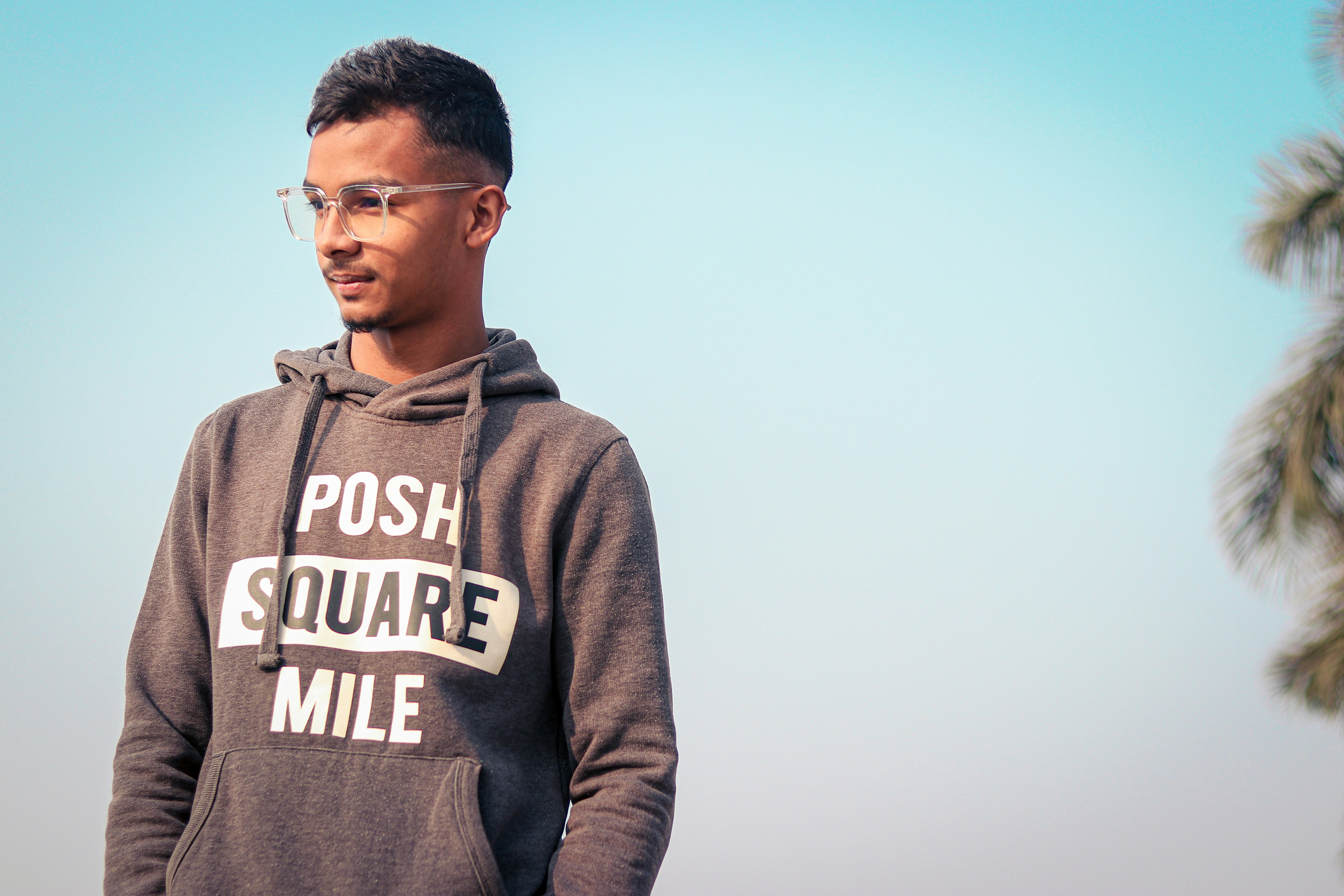 man in gray and white pullover hoodie