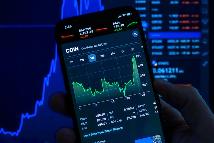 الإمارات ثالث أكبر مركز تداول للذهب في العالم بعد إصلاح دبي التنظيمي
