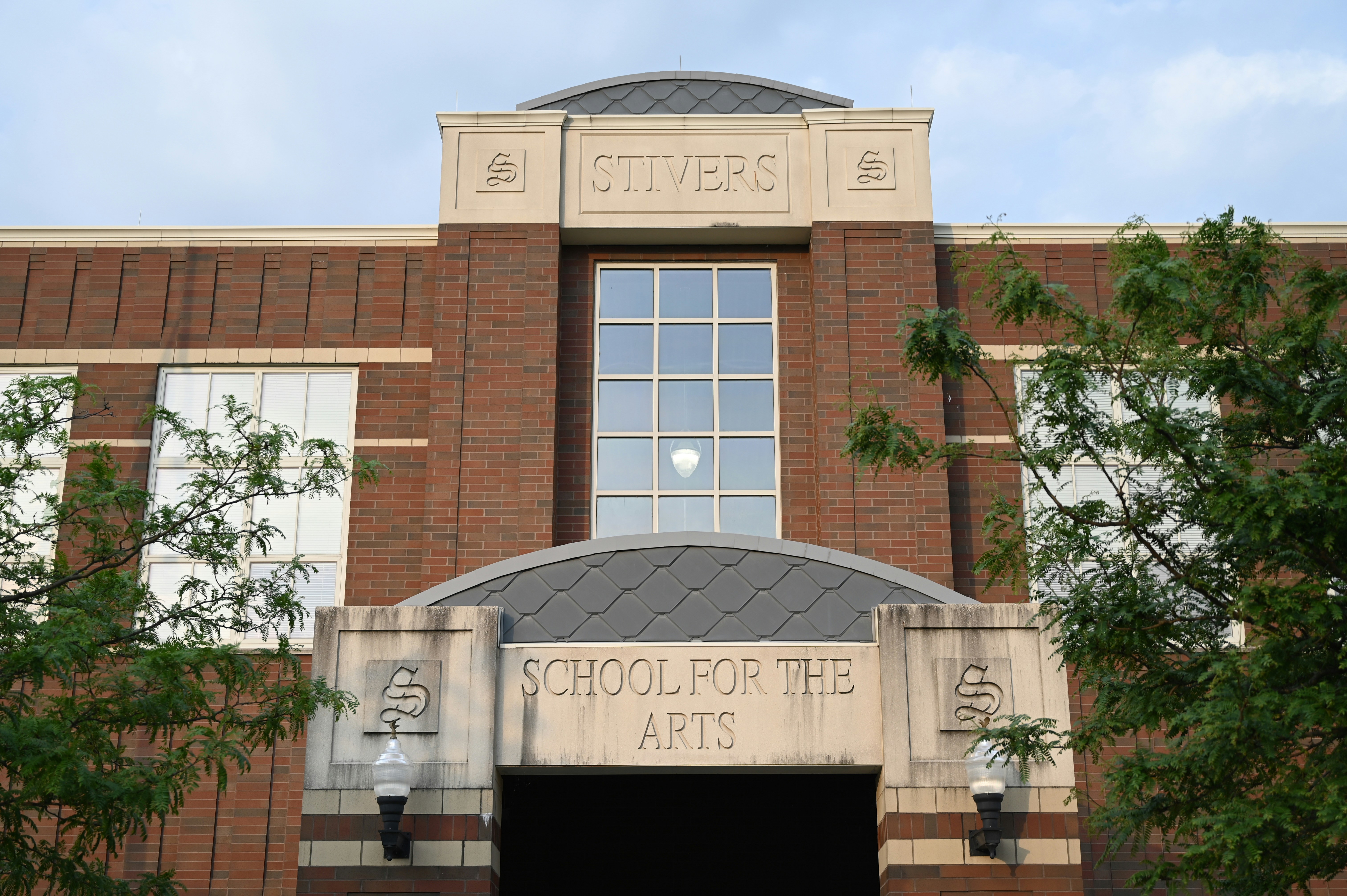 Friday Night Lights: High School Football Roundup and What to Watch This Season