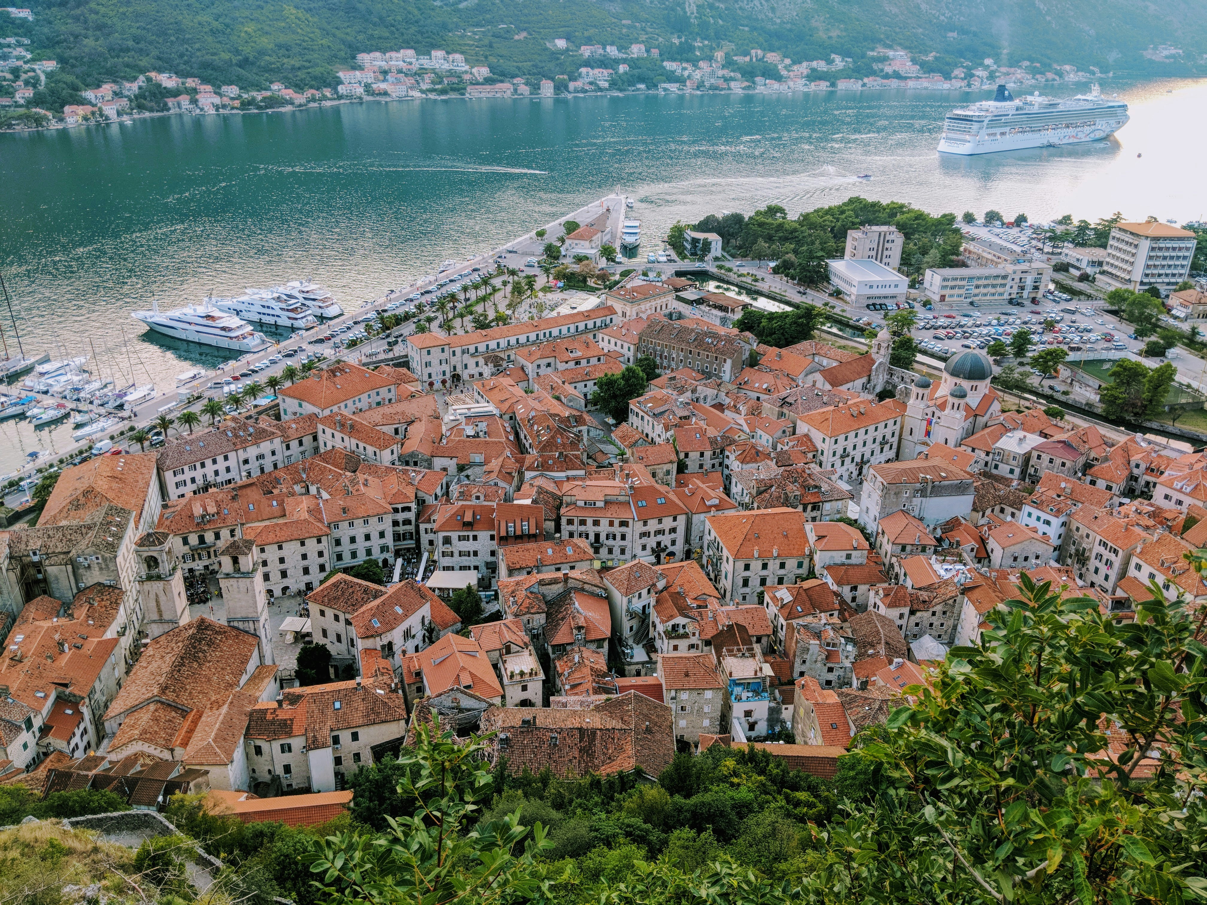 Photo by pixelnoticed