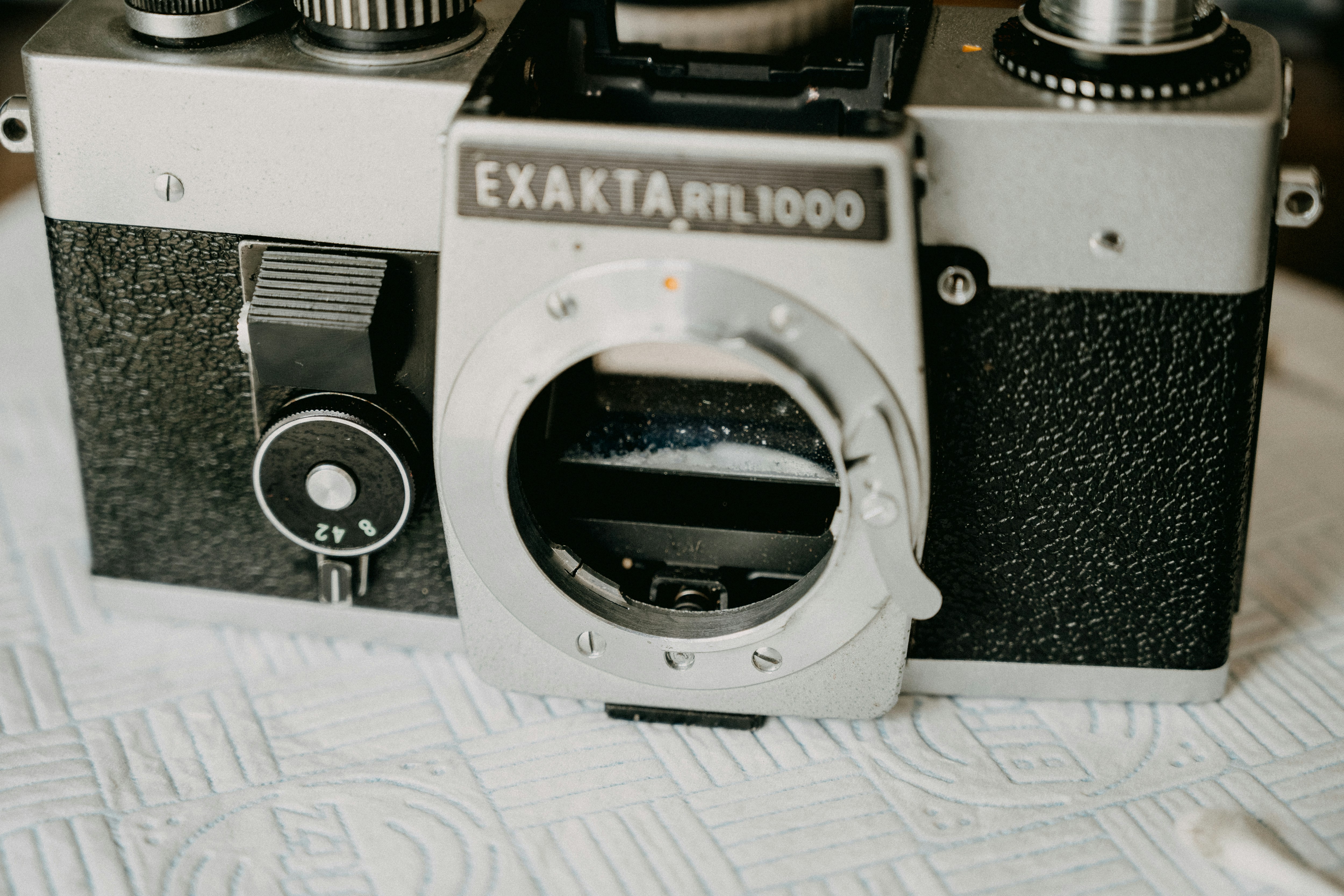 My father-in-law gave me the camera that he bought 30 years ago, and has been gathering dust and grime in the garage for 28 years. I gave it clean and popped a roll of film in it - and it works just fine! Yay!
