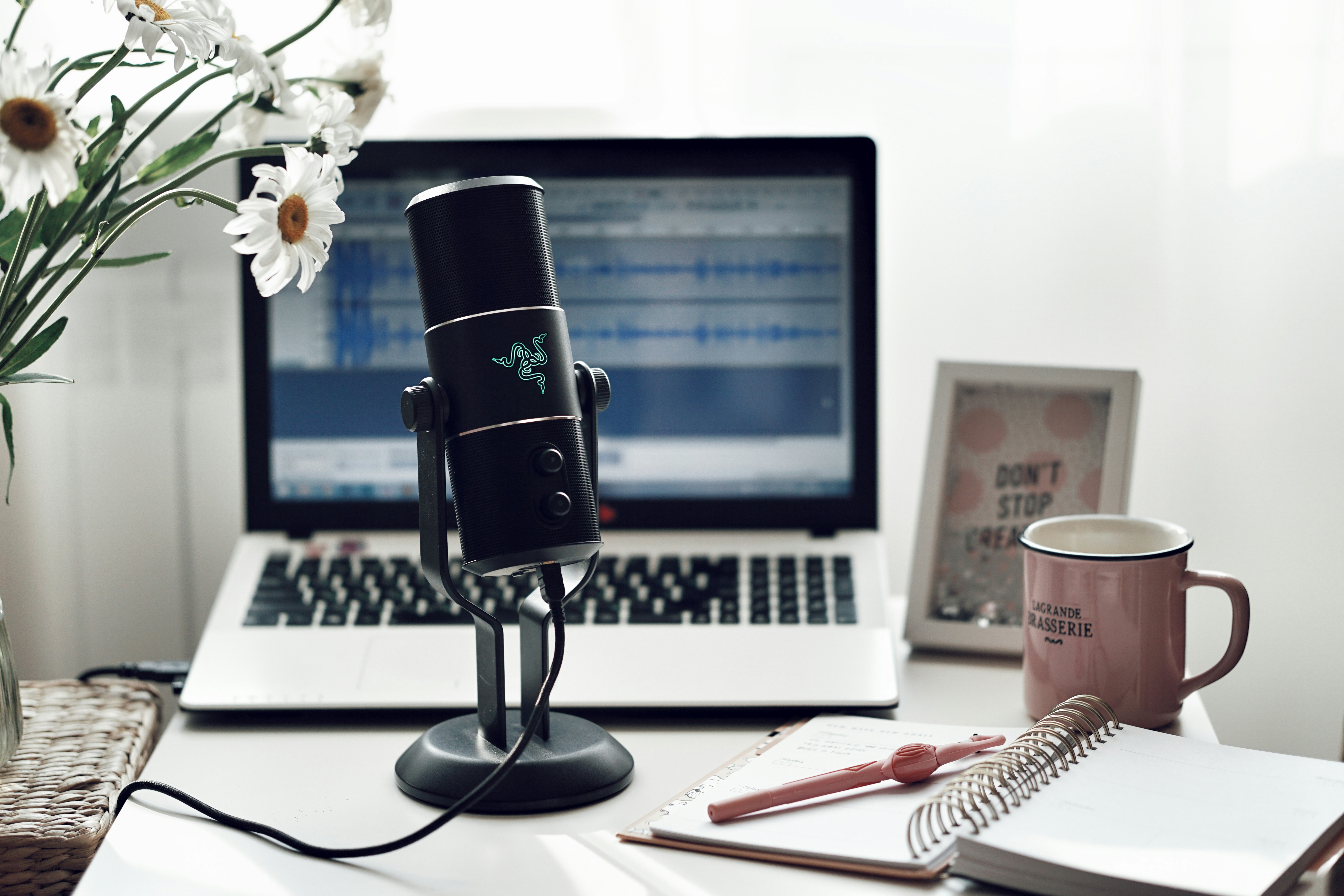 10 Proven Blogging Strategies To Market Any Product Or Service Effectively