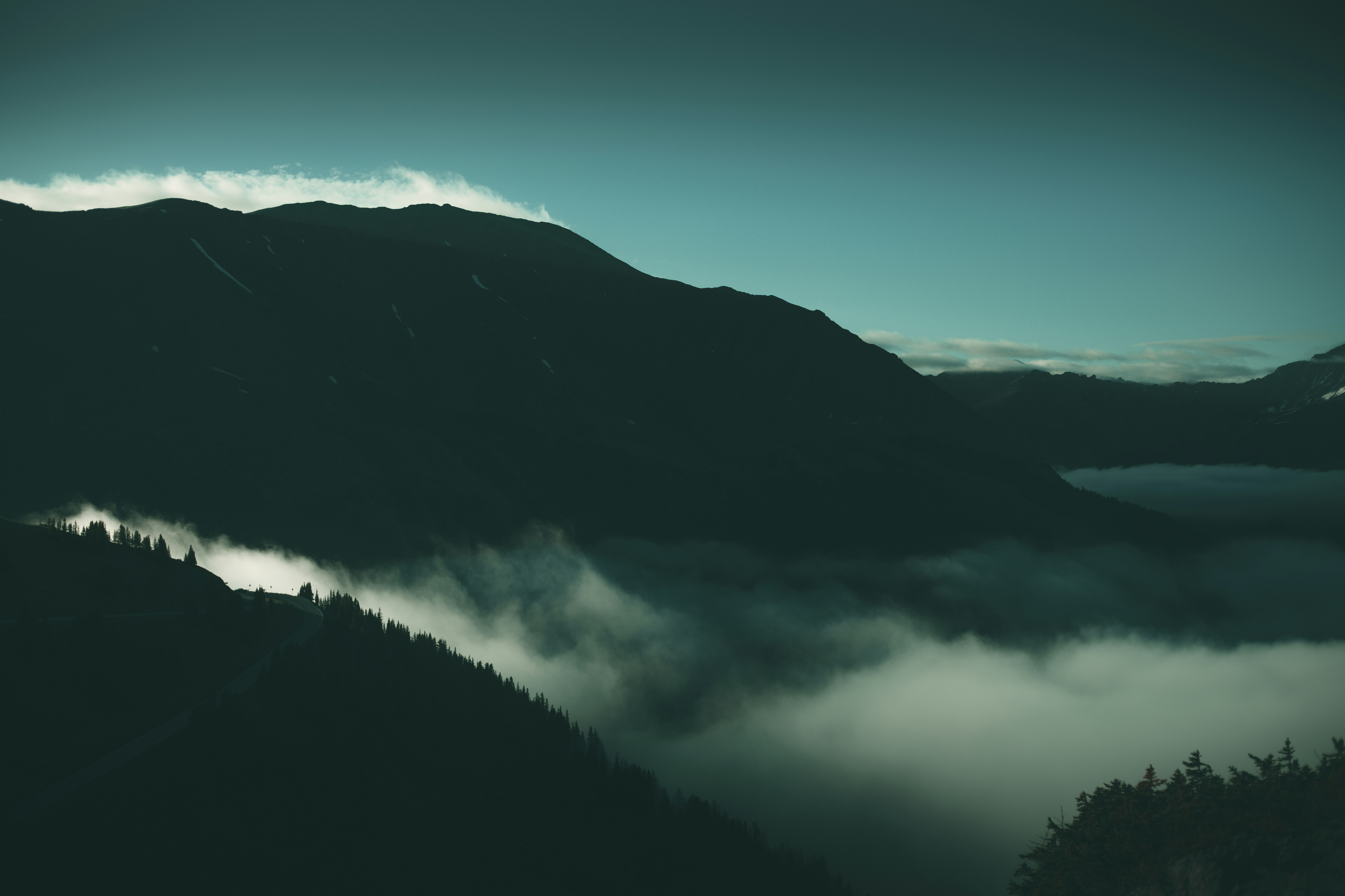 Photo by photosoflogan