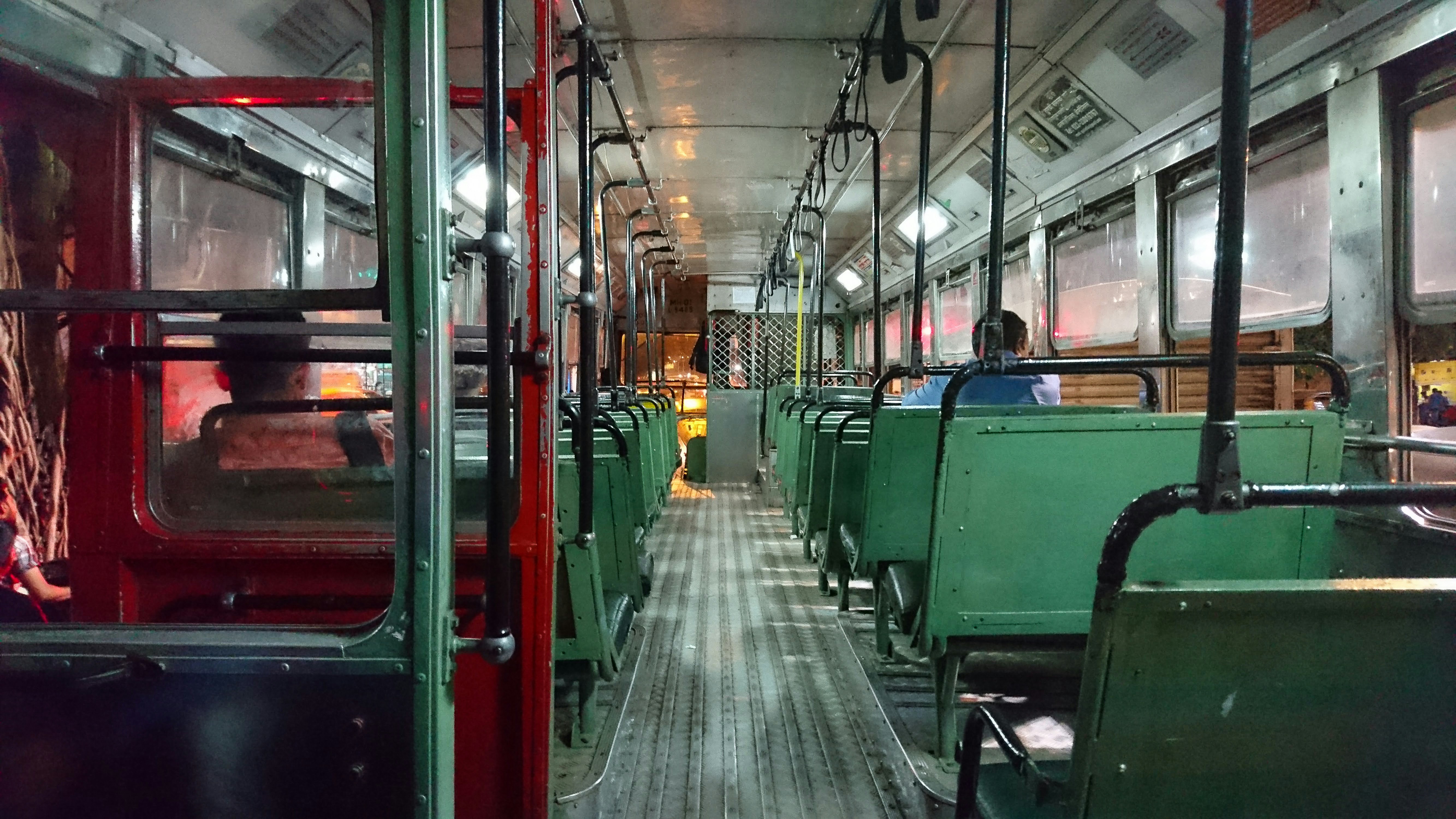 메타버스 속 시니어 커뮤니티