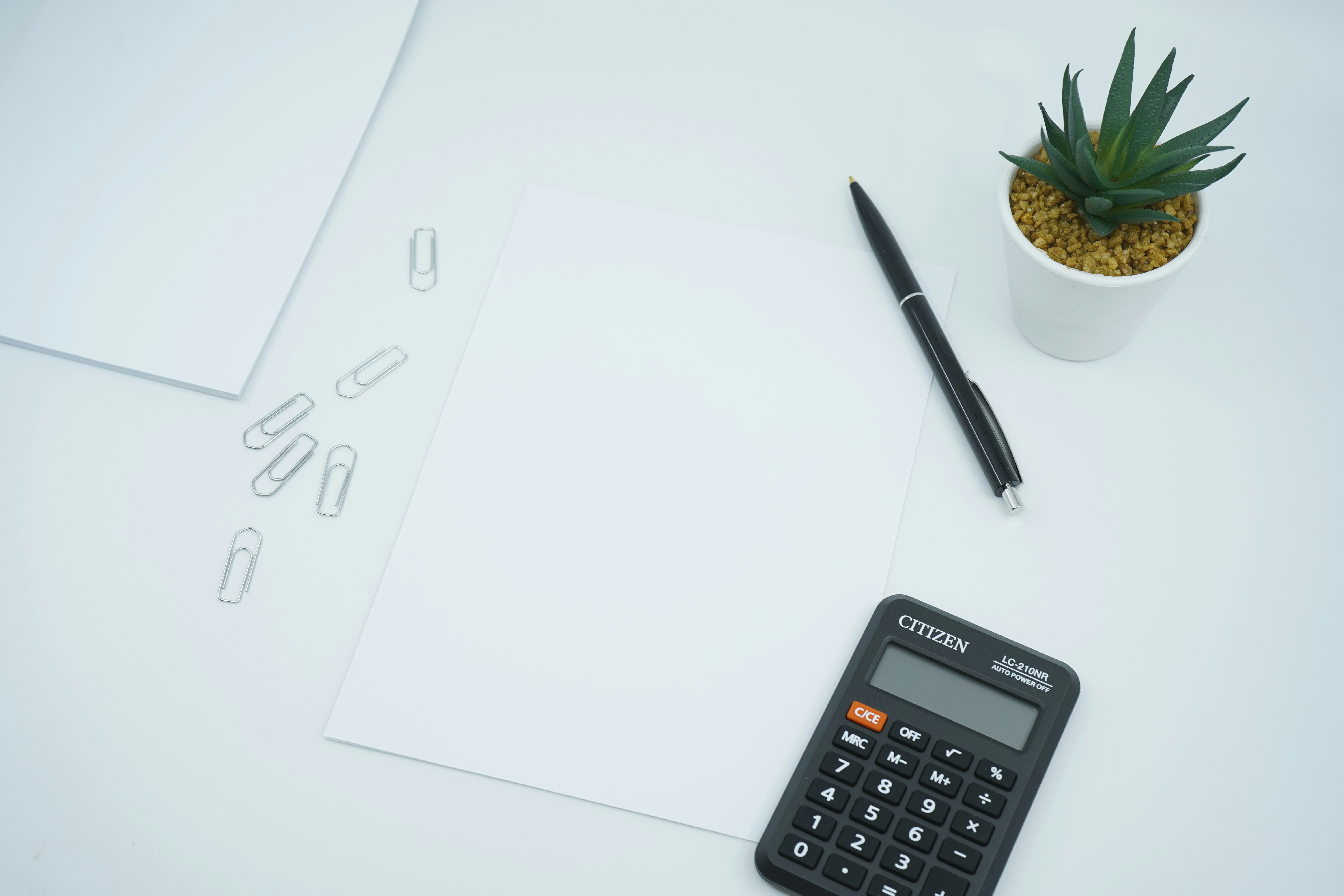 What Is The Difference Between A Conventional And An FHA Loan?