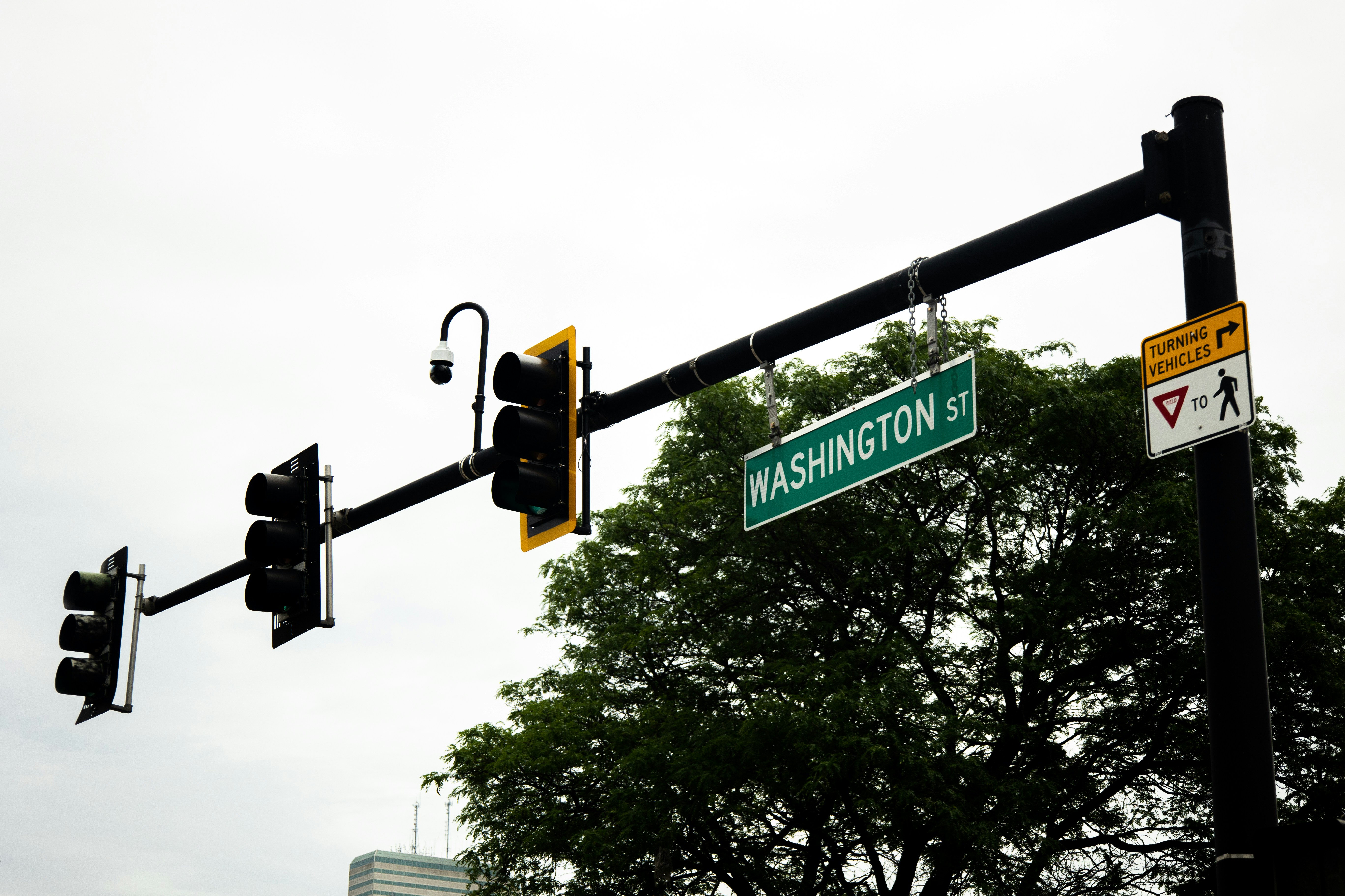 Green and black traffic light photo Free Boston Image on Unsplash
