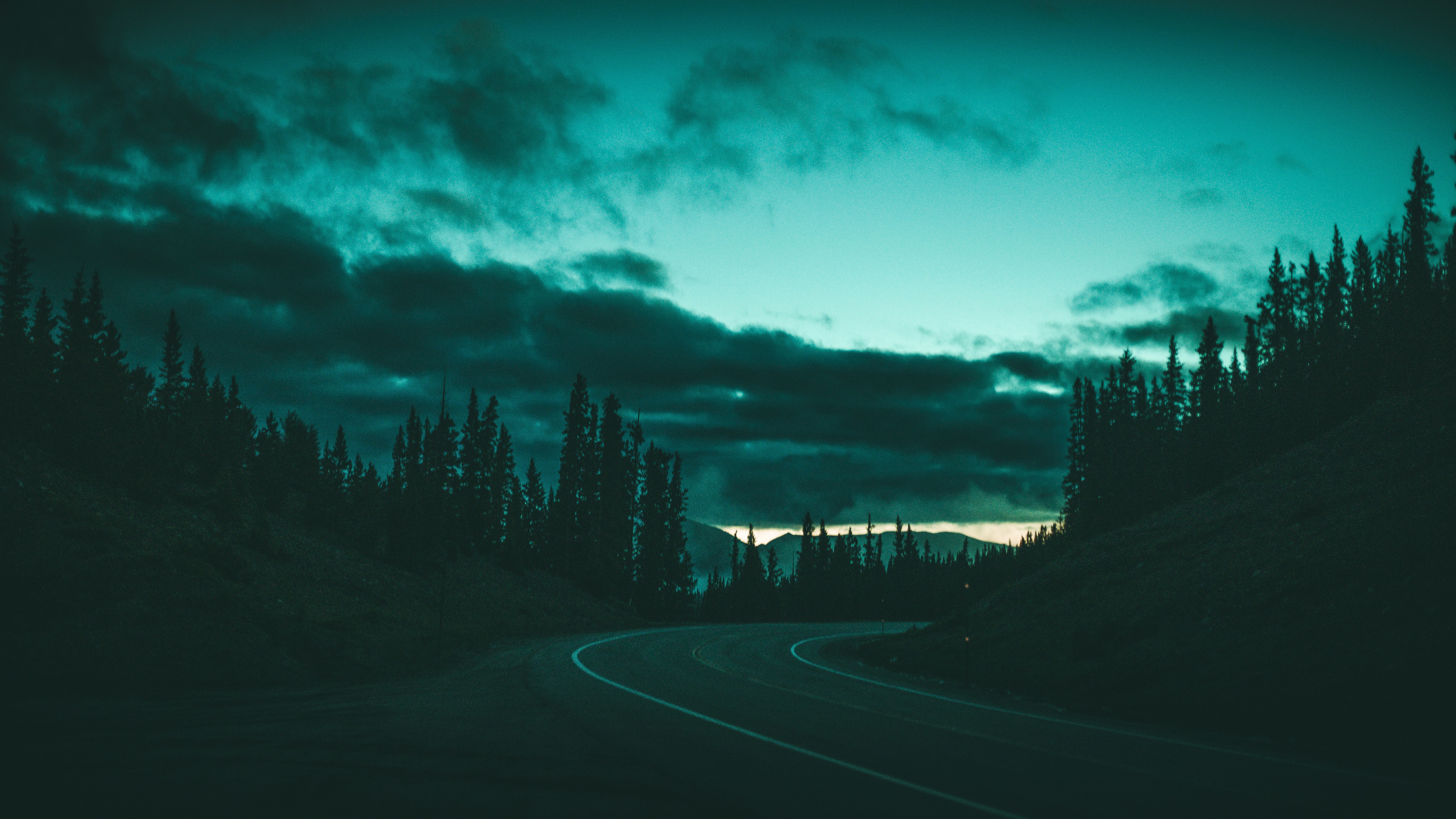 Photo by photosoflogan