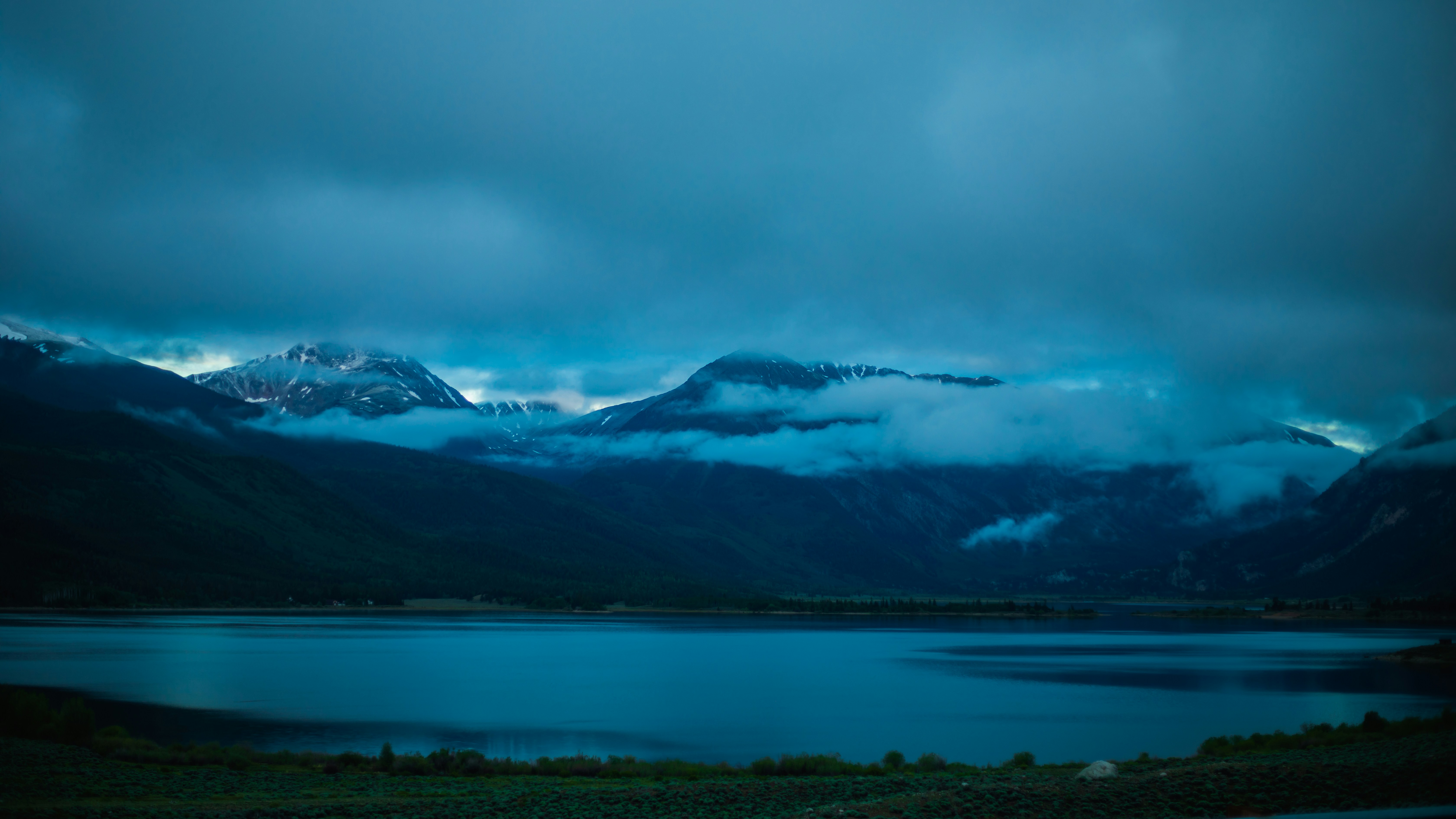 Photo by photosoflogan