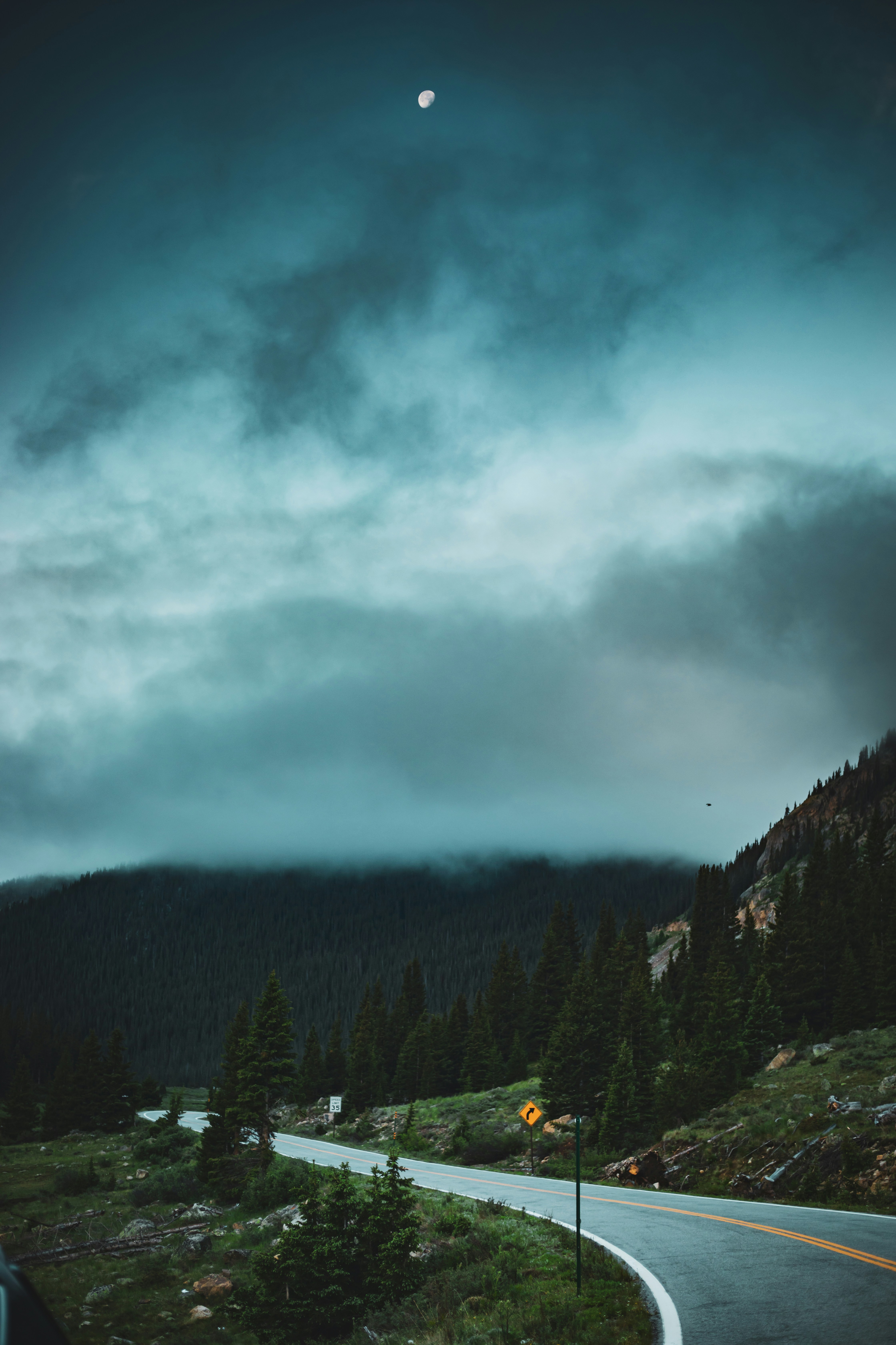 Photo by photosoflogan