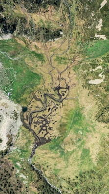 Hydrological study map illustrating watershed boundaries and flow directions.