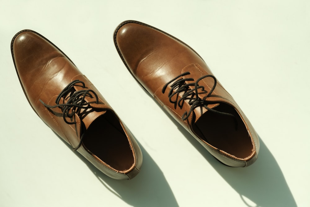 Astuce pour assouplir des chaussures en cuir - Le blog StarOfService