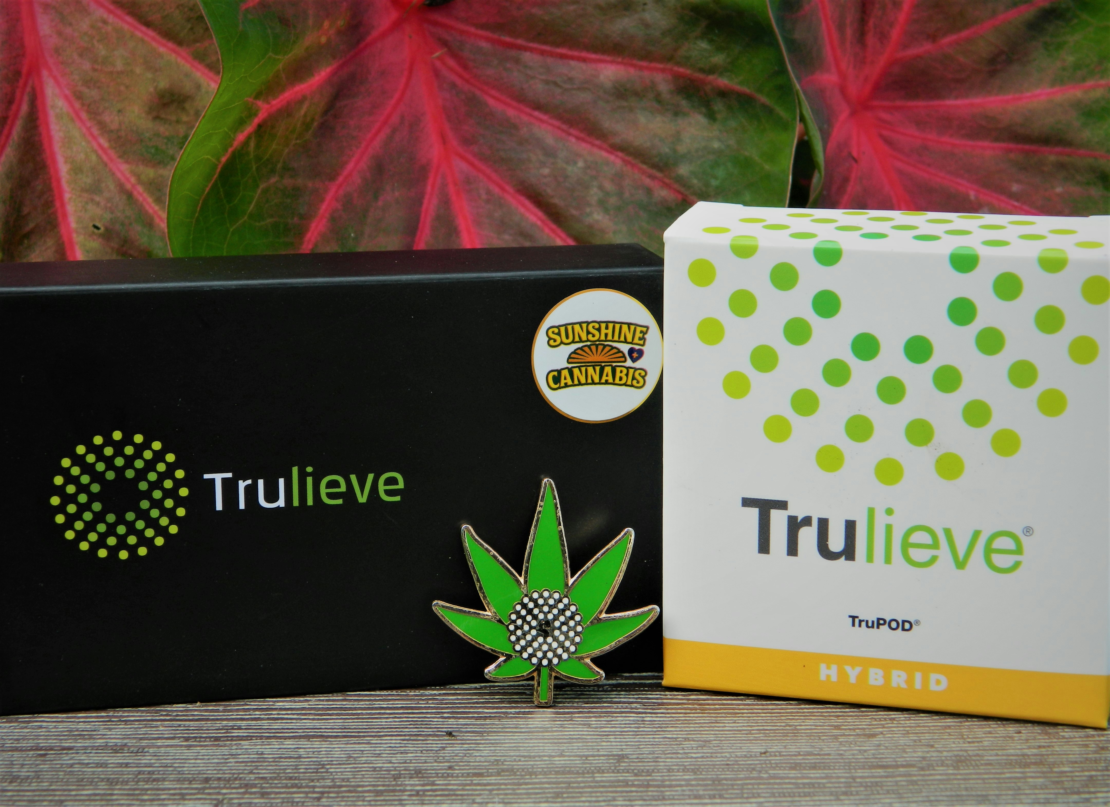 Trulieve wax and trupod.
