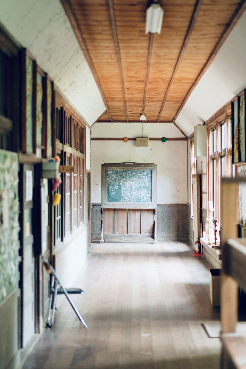 hallway with white ceiling light