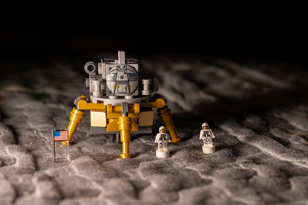 Top Stories: First U.S. Moon Lander in 50 Years Takes Flight post image