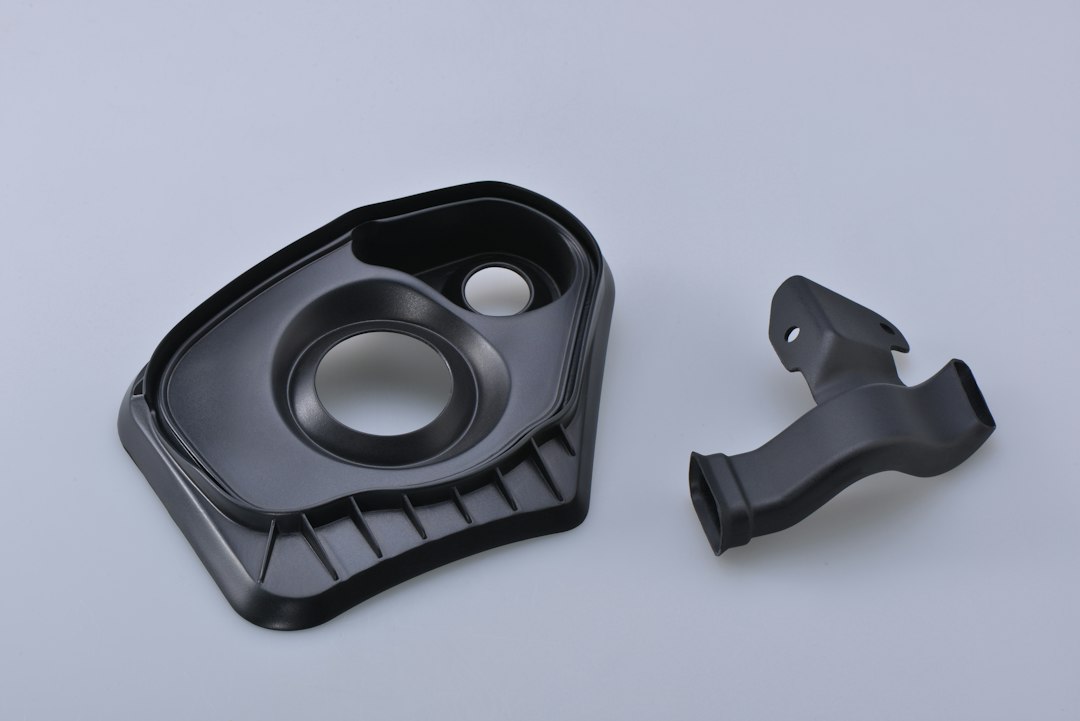 Plastic manufacturing process illustrating thermal behavior