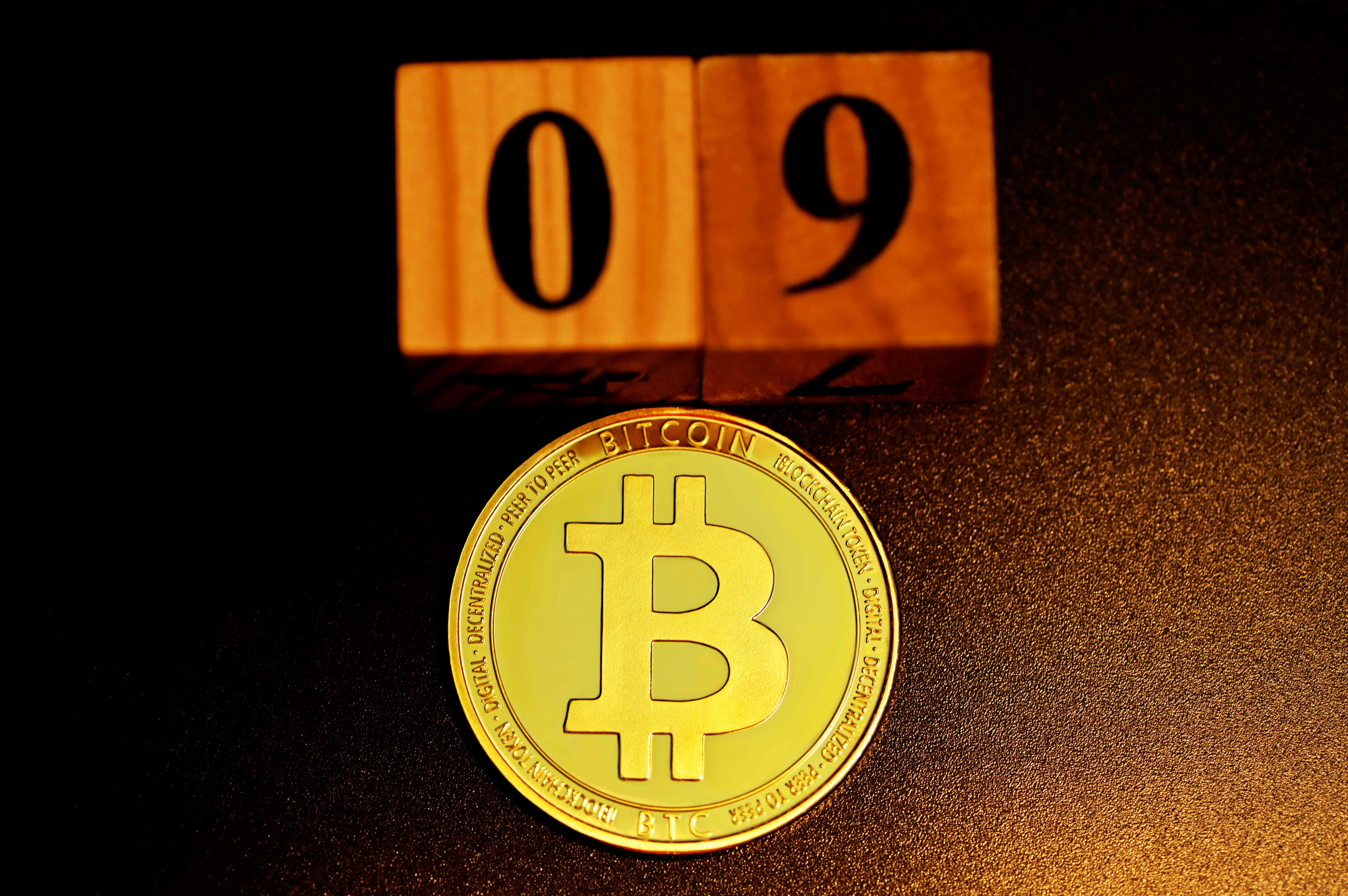 OCC boss says ‘no justification’ to judge banks and crypto differently