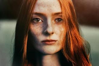 woman with brown hair and black eyes