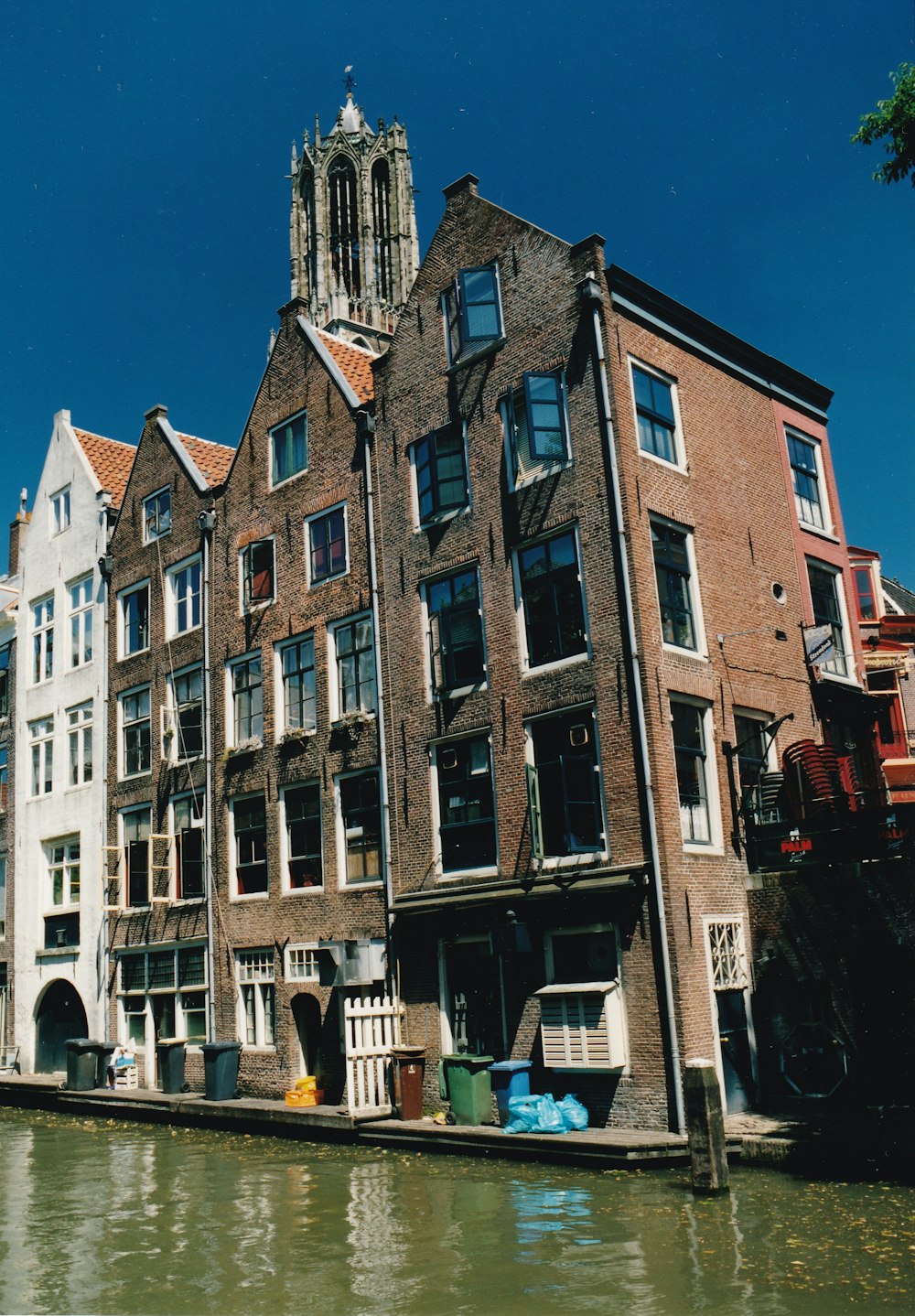 brown concrete building during daytime