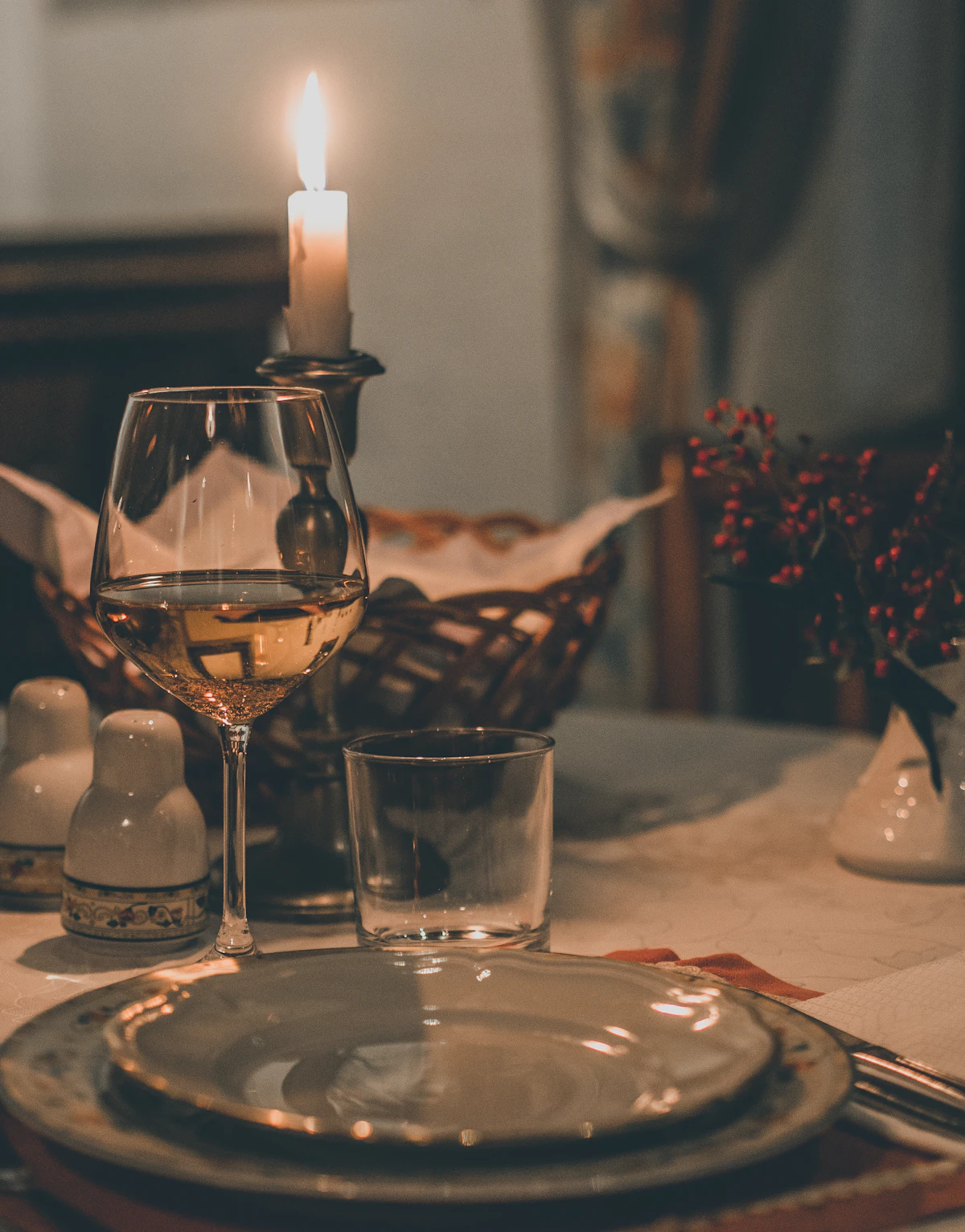 A Date-Night Guide to Calgary's Beltline