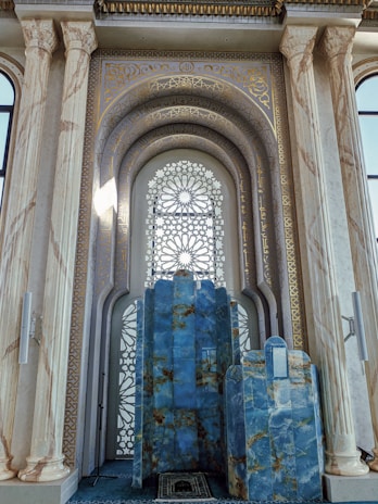 blue and brown concrete building