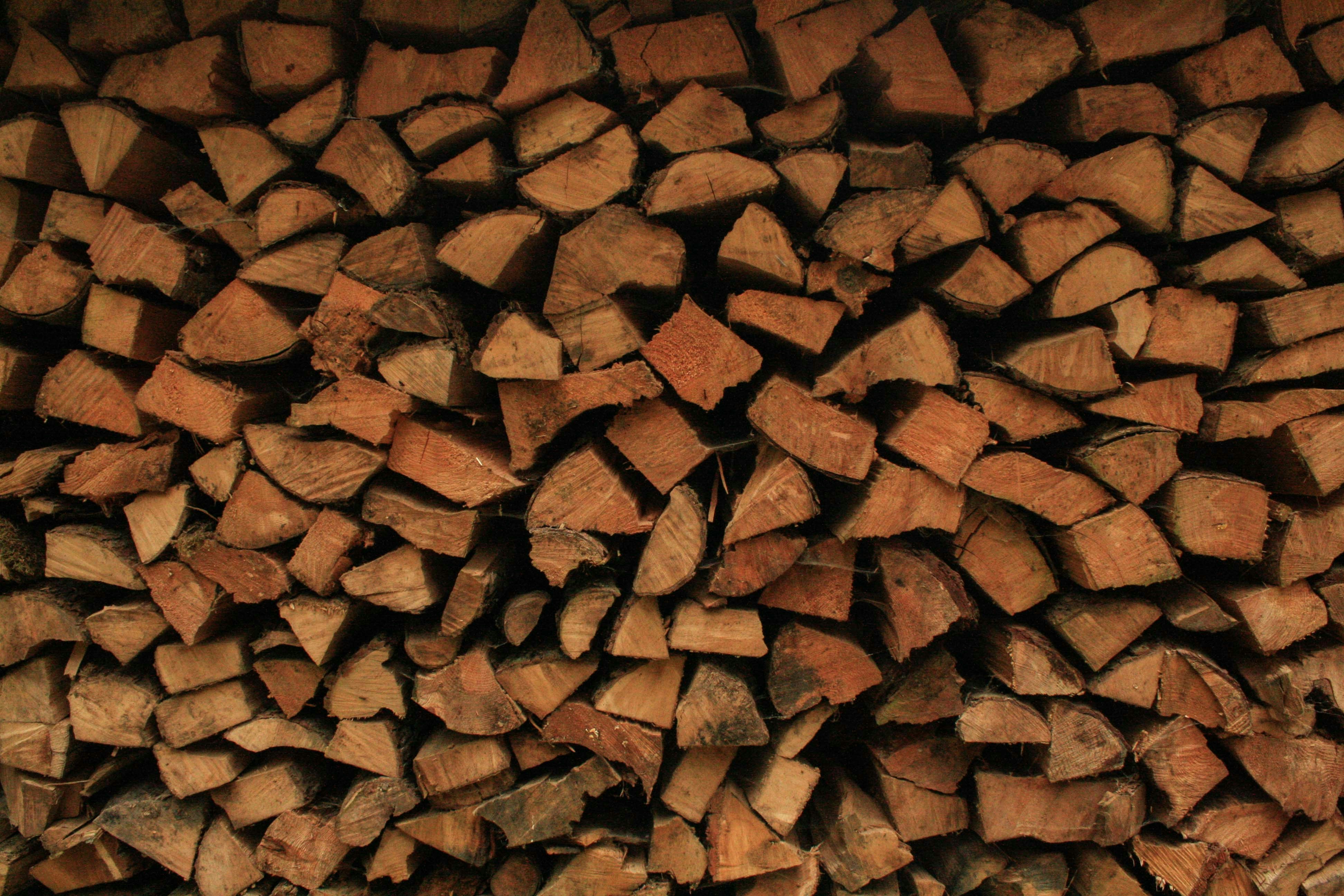 Wooden decor lifestyle shot 3