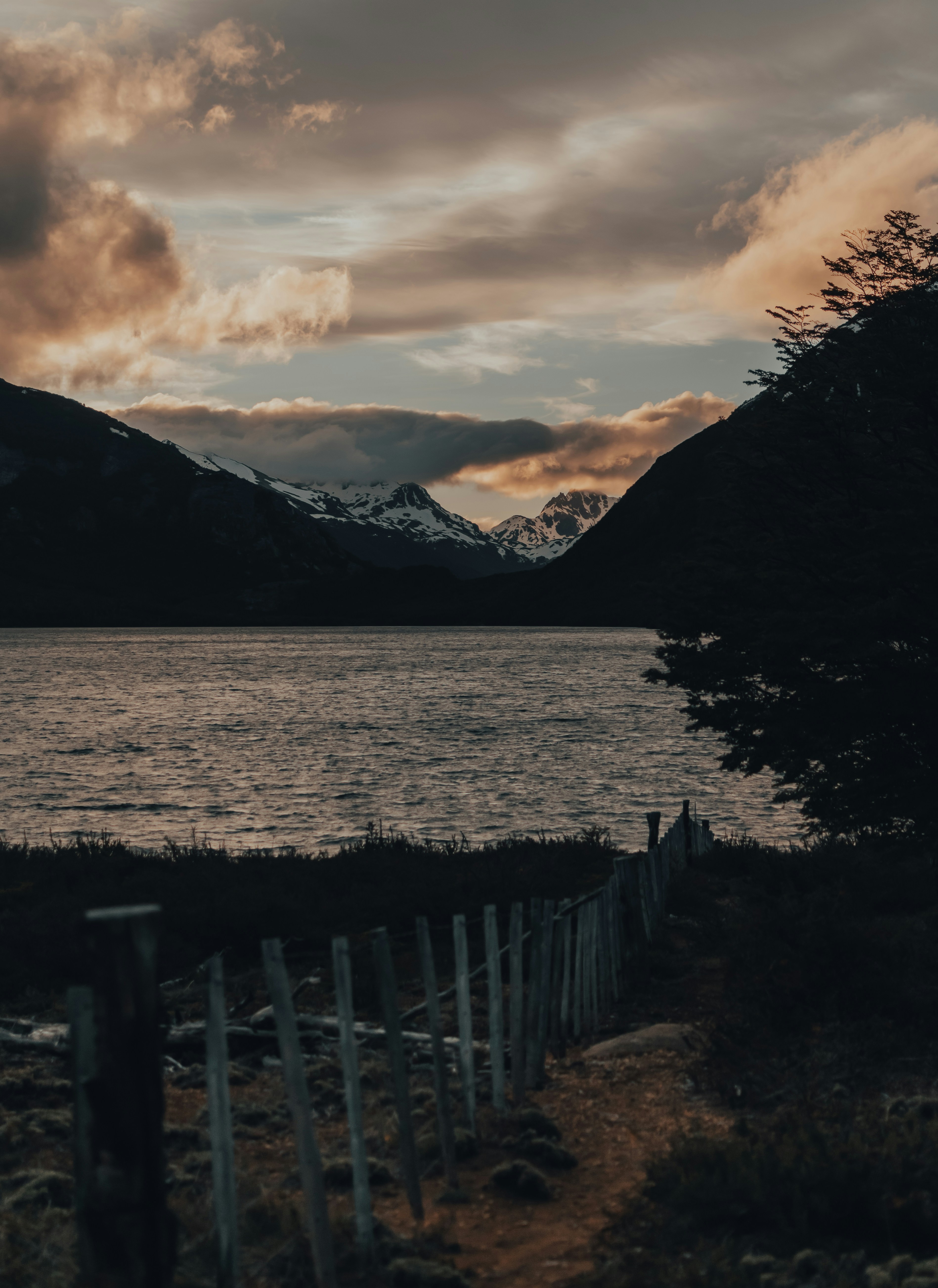 Photo by gasparzaldo