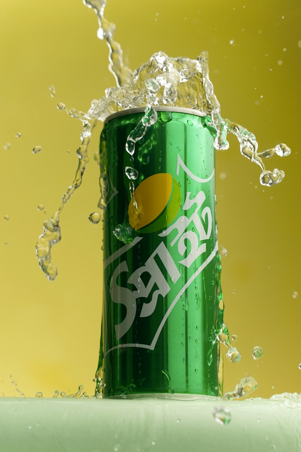 green and yellow pepsi can