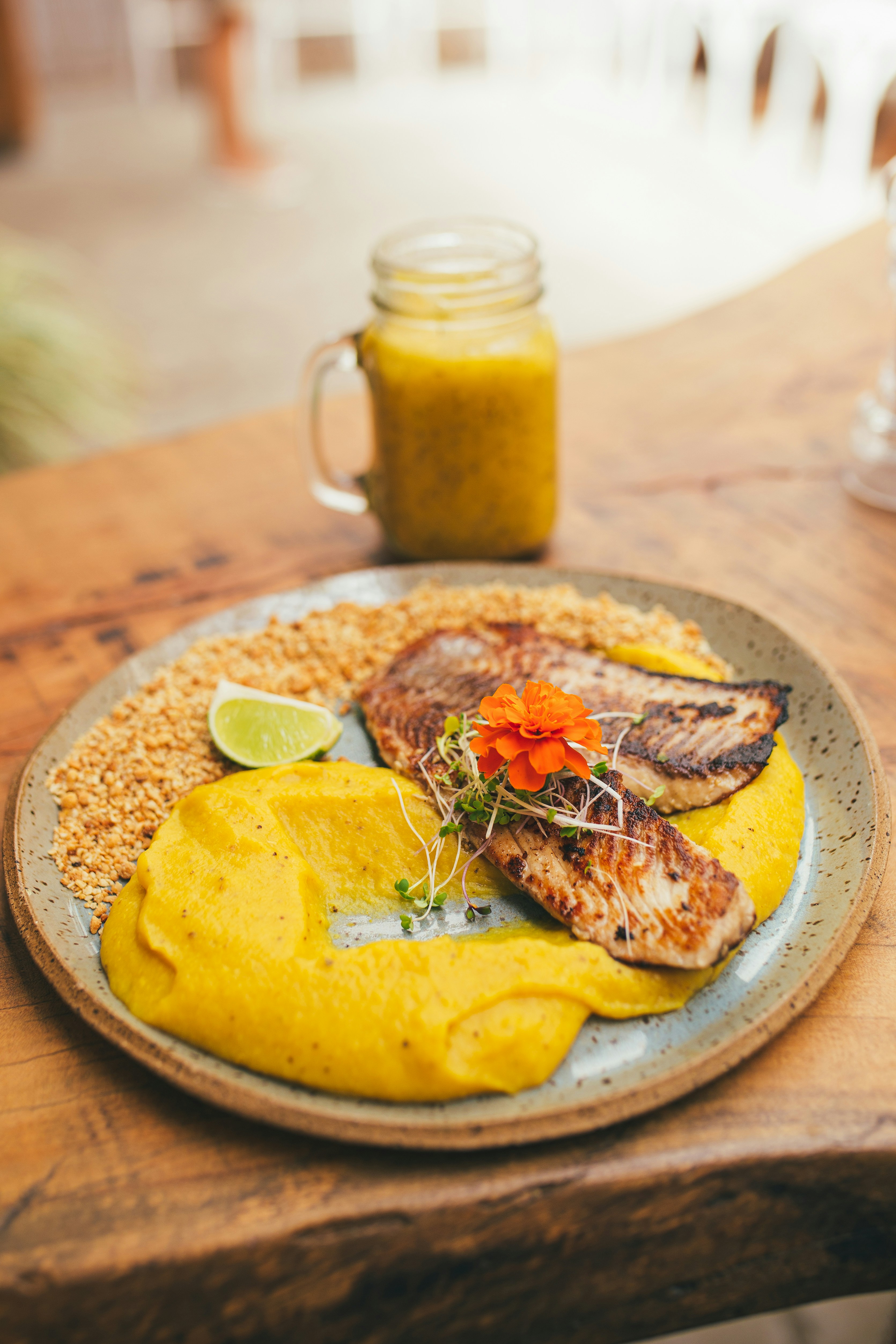 Spine and Brain Signs That Predict MS Worsening