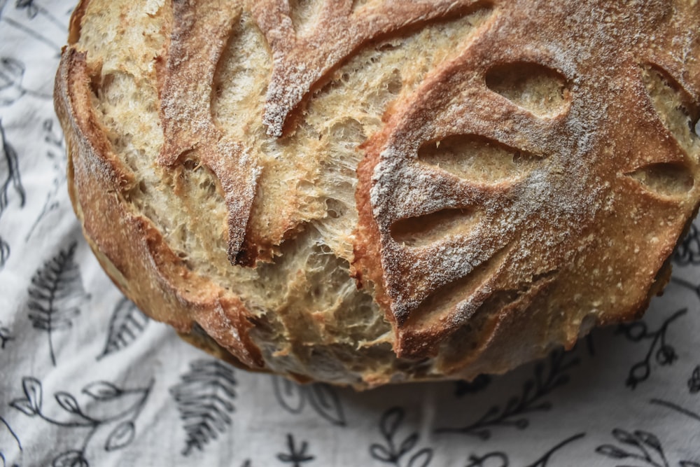 brown bread on white textile