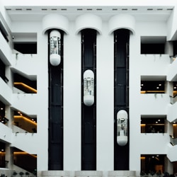 black and white computer keyboard