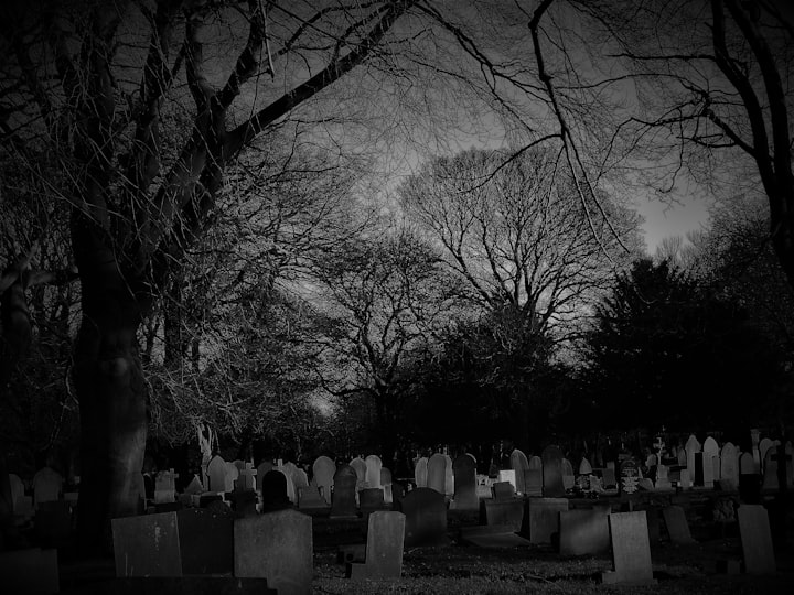 Echoes of Ravenswood Cemetery