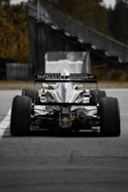 A clean and professional contact form interface with Renault cars in the background