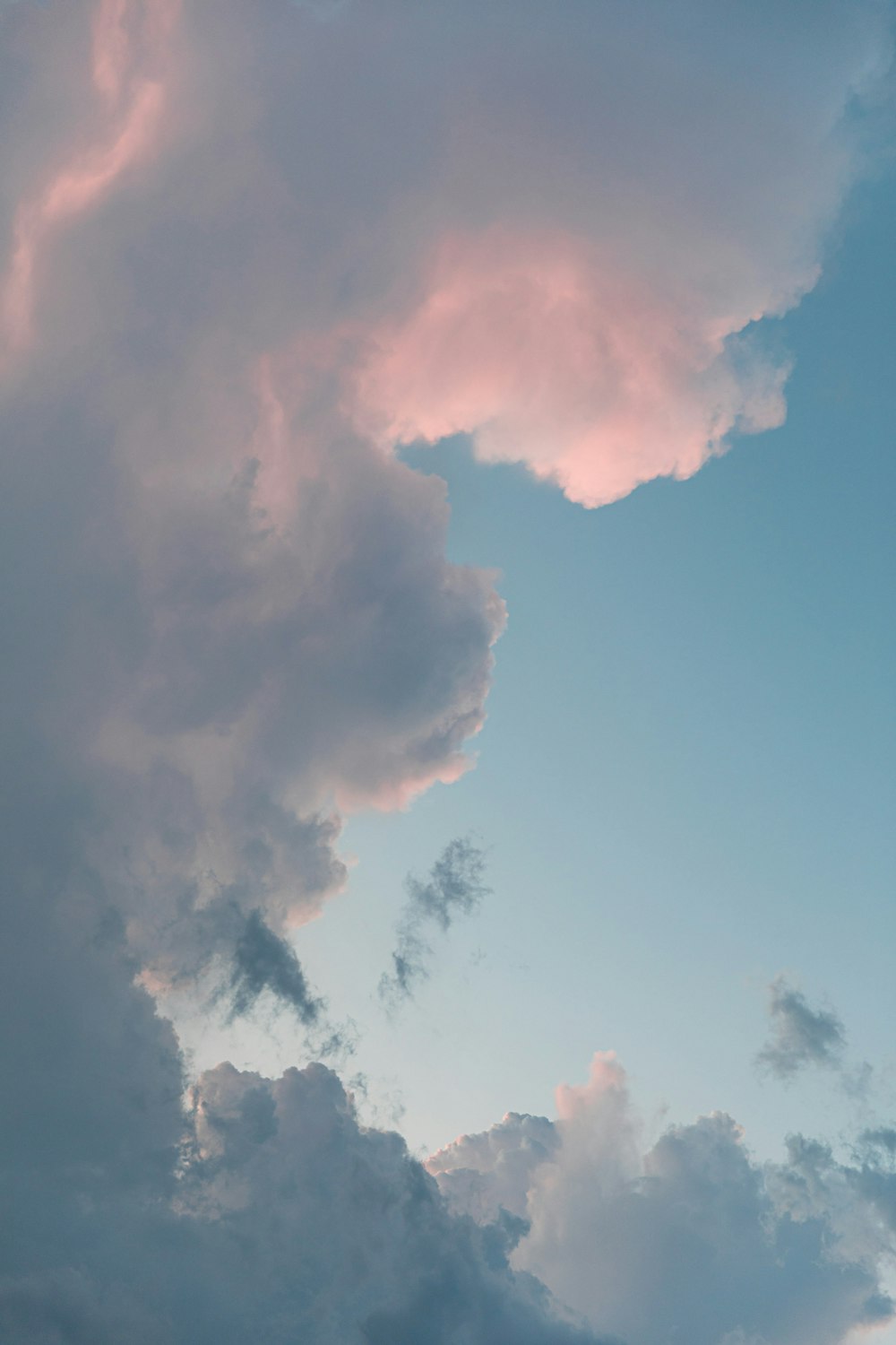 white clouds and blue sky during daytime