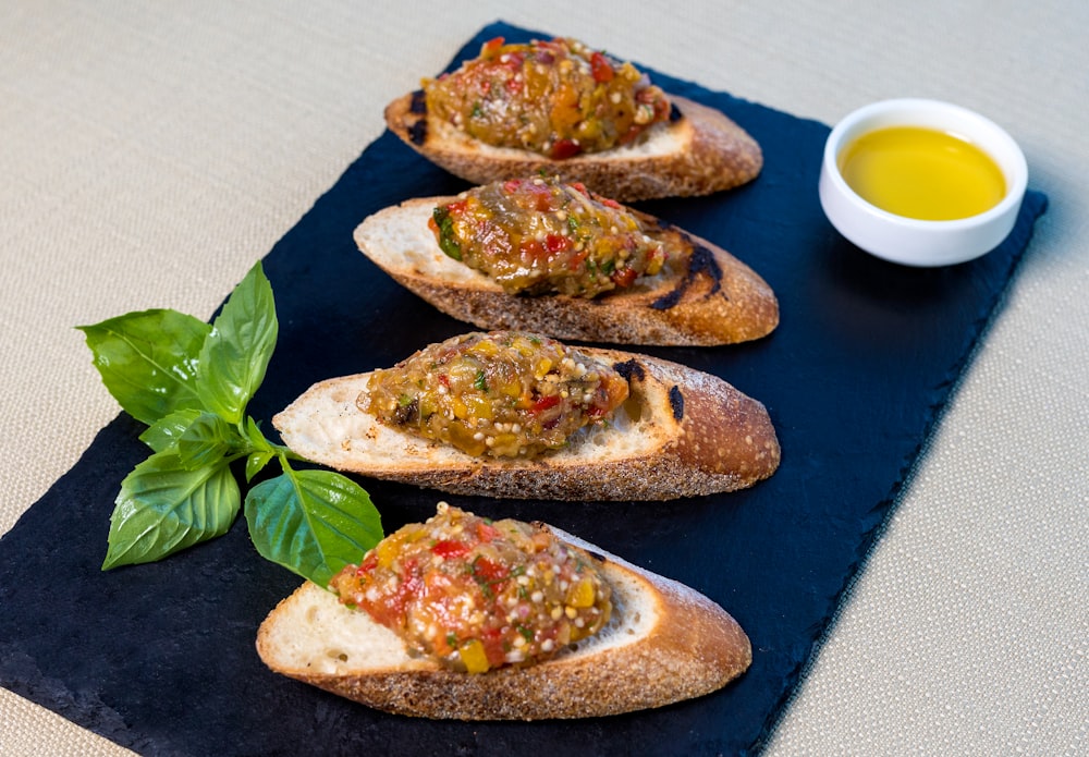 bread with vegetable on blue plate