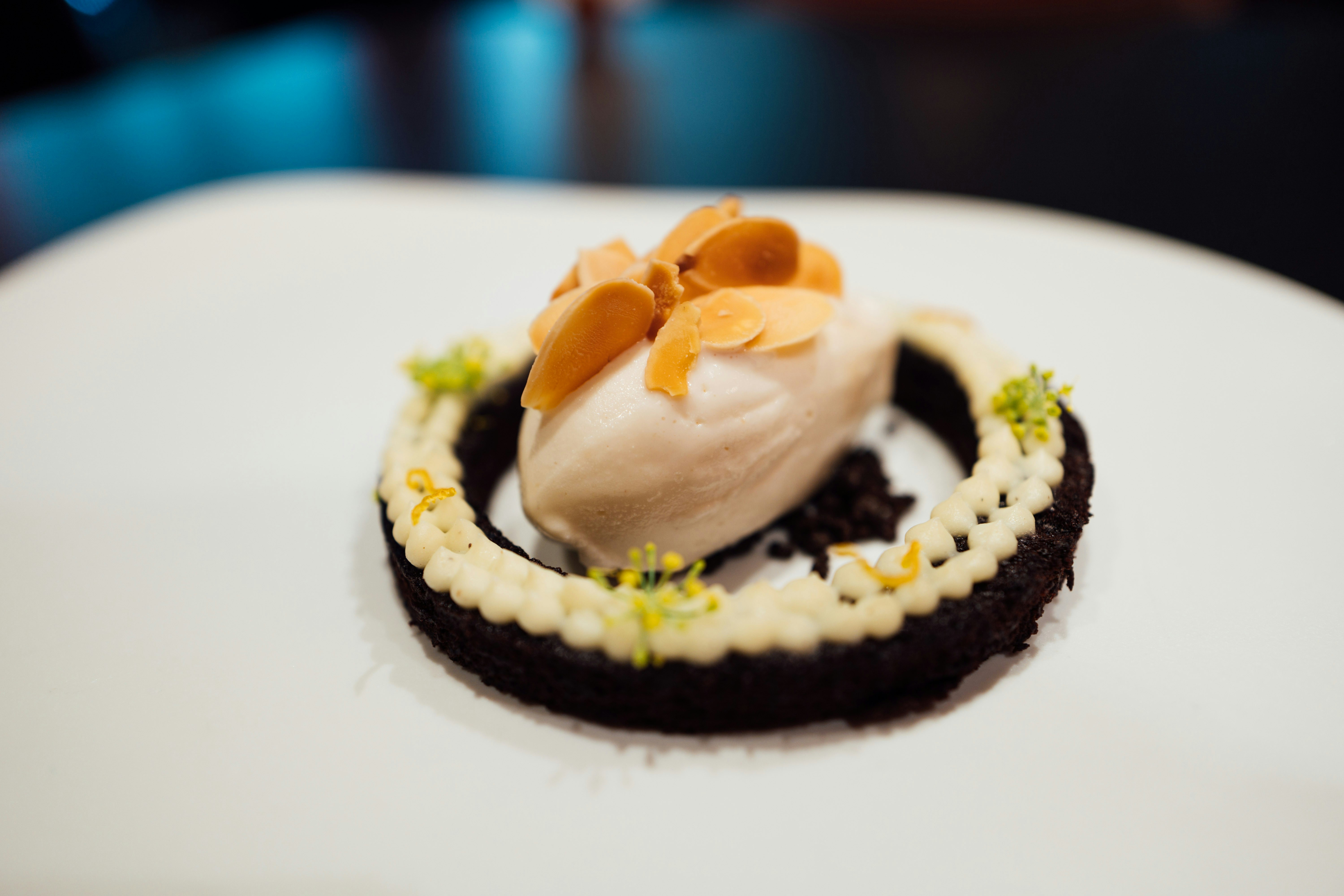 Photo by chuttersnap