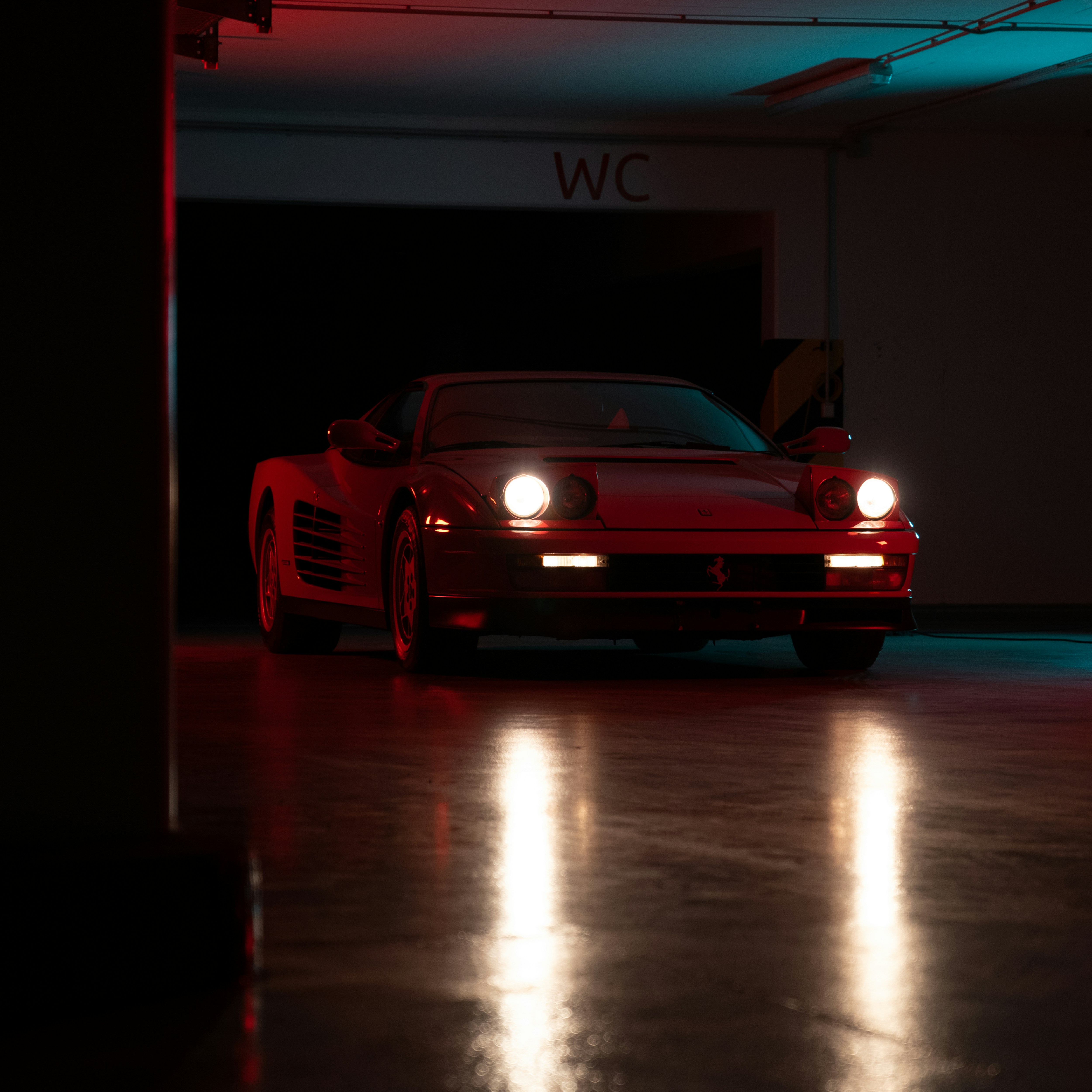 BMW M 3 Coupé rouge