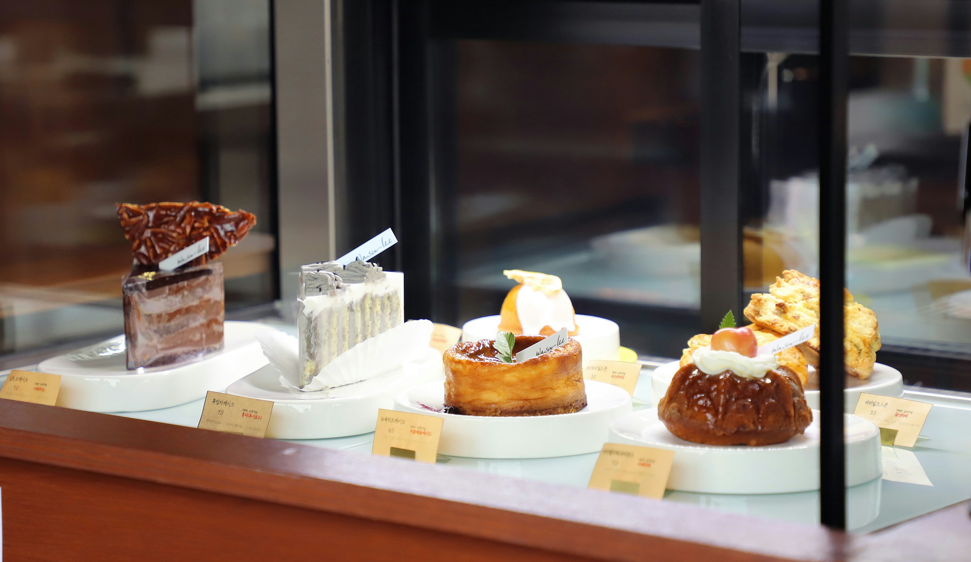 Photo by momofactory