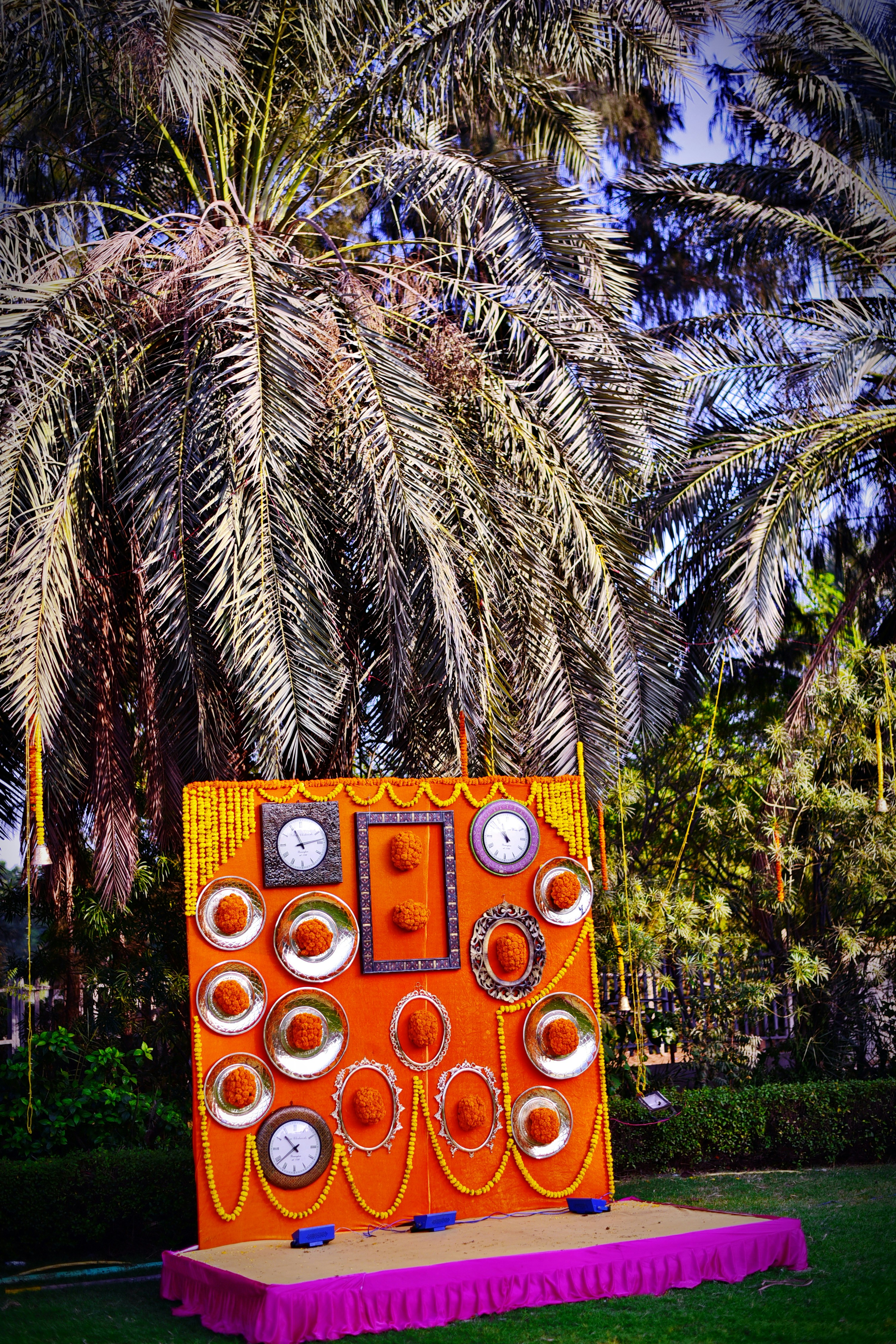 interactive wedding decor