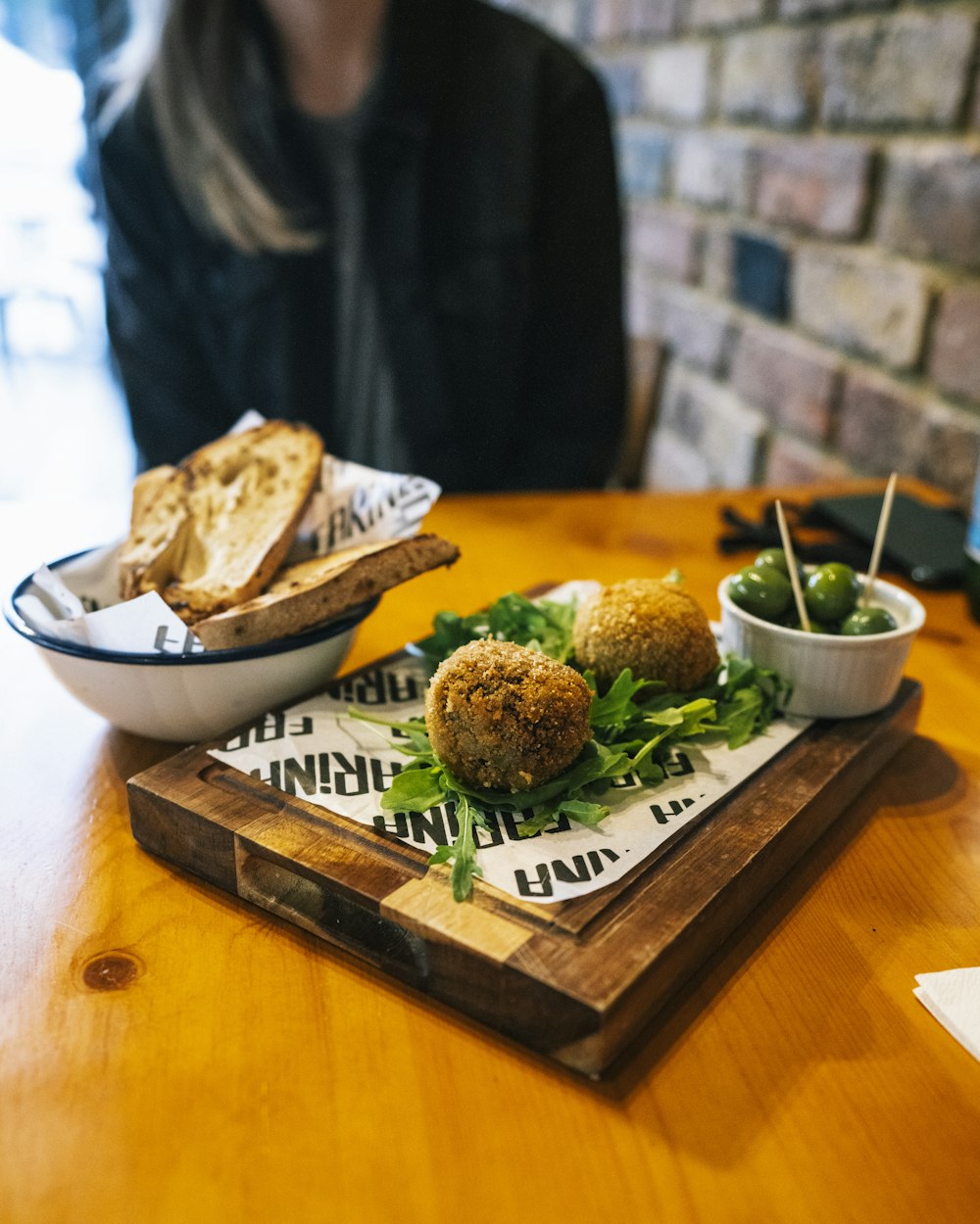 brown bread on white ceramic bowl