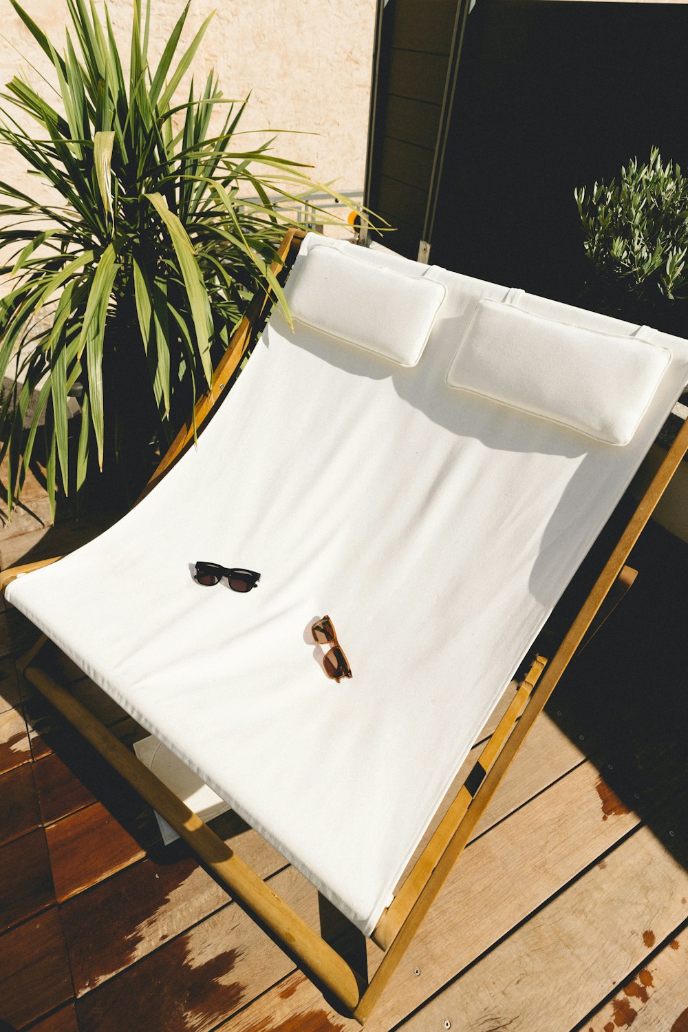 white and brown wooden chair