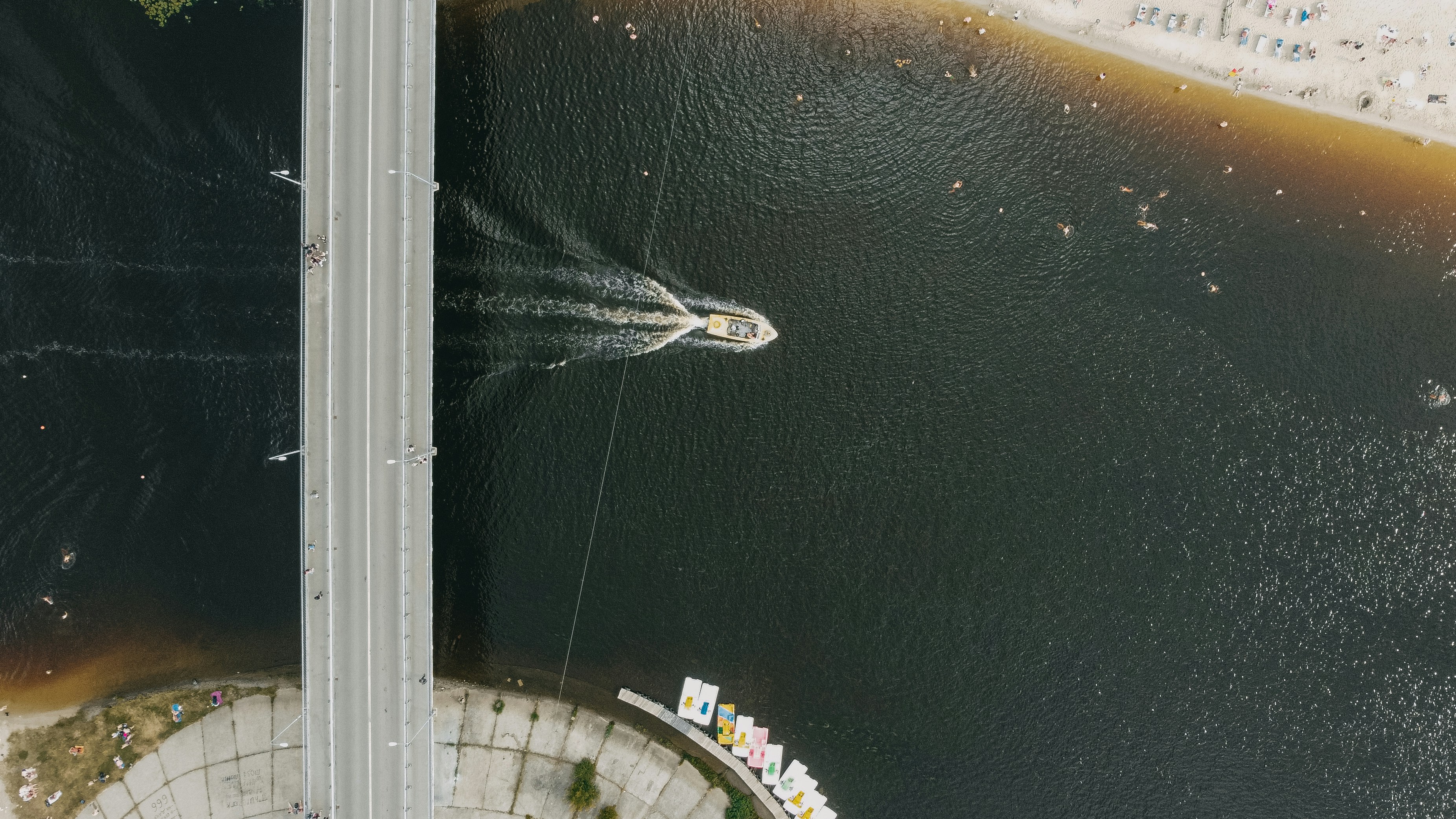 Photo by deni_eliash