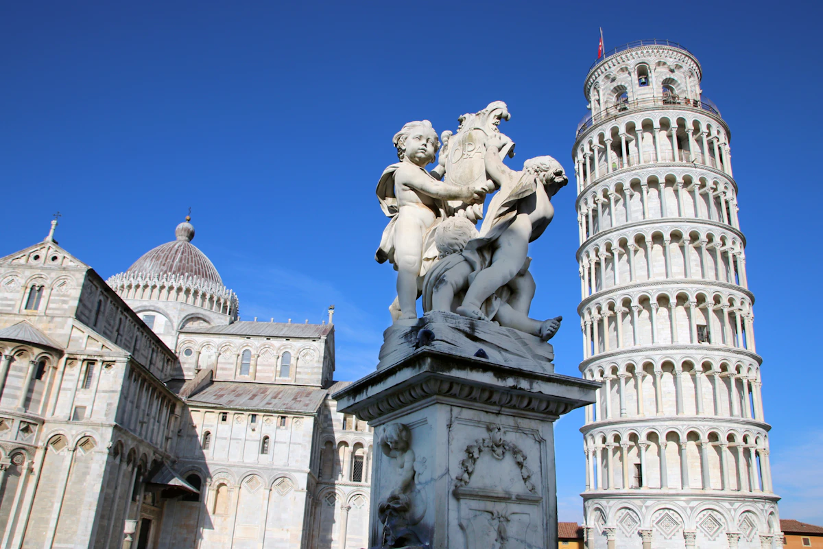 Piazza dei Miracoli a Pisa